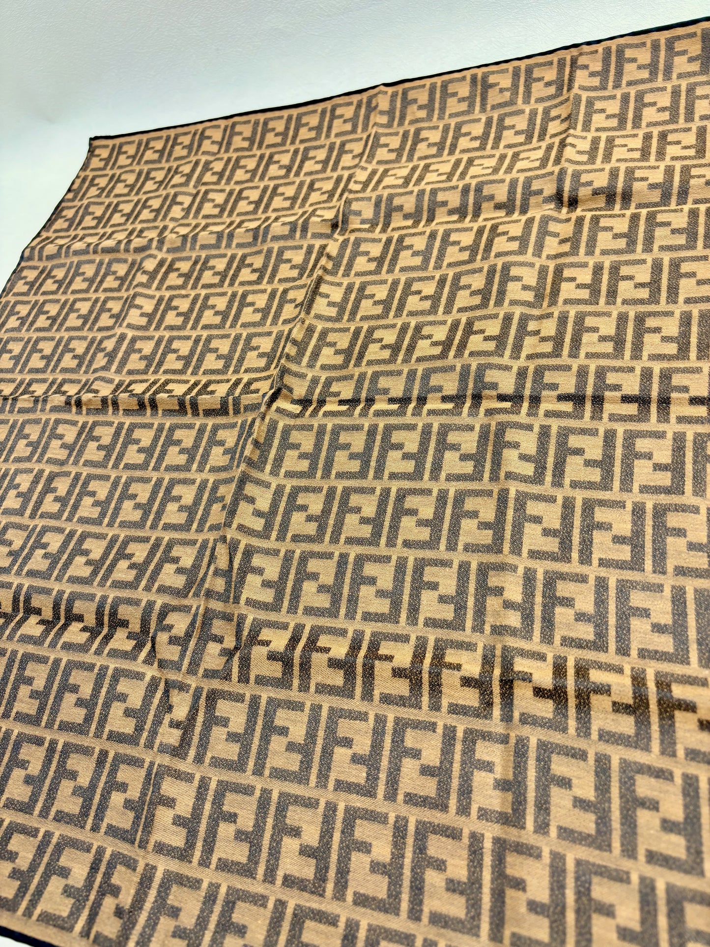 FENDI Carré Zucca