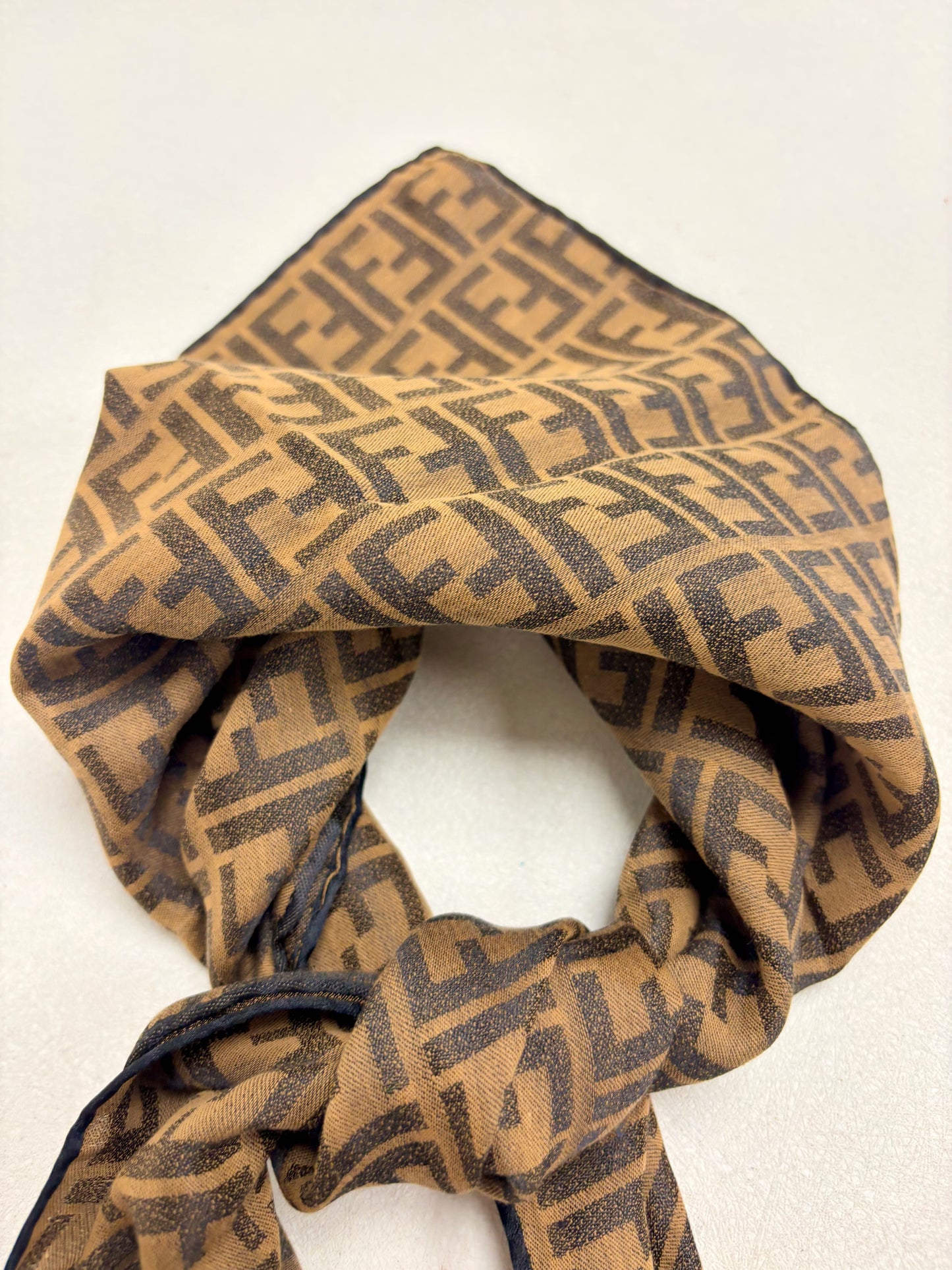 FENDI Carré Zucca