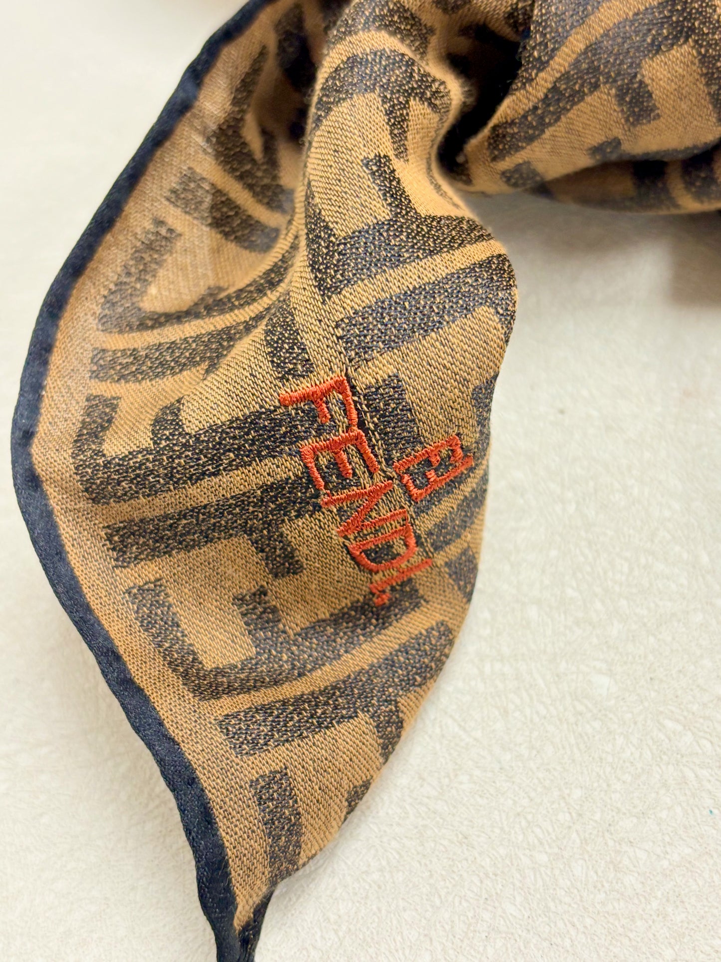 FENDI Carré Zucca