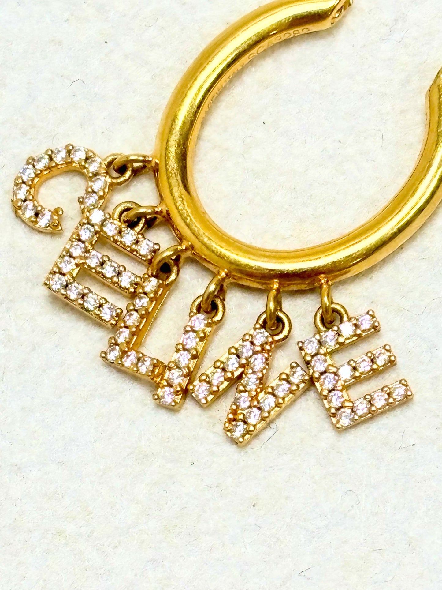 CÉLINE Boucle d'oreille Letter Hoop