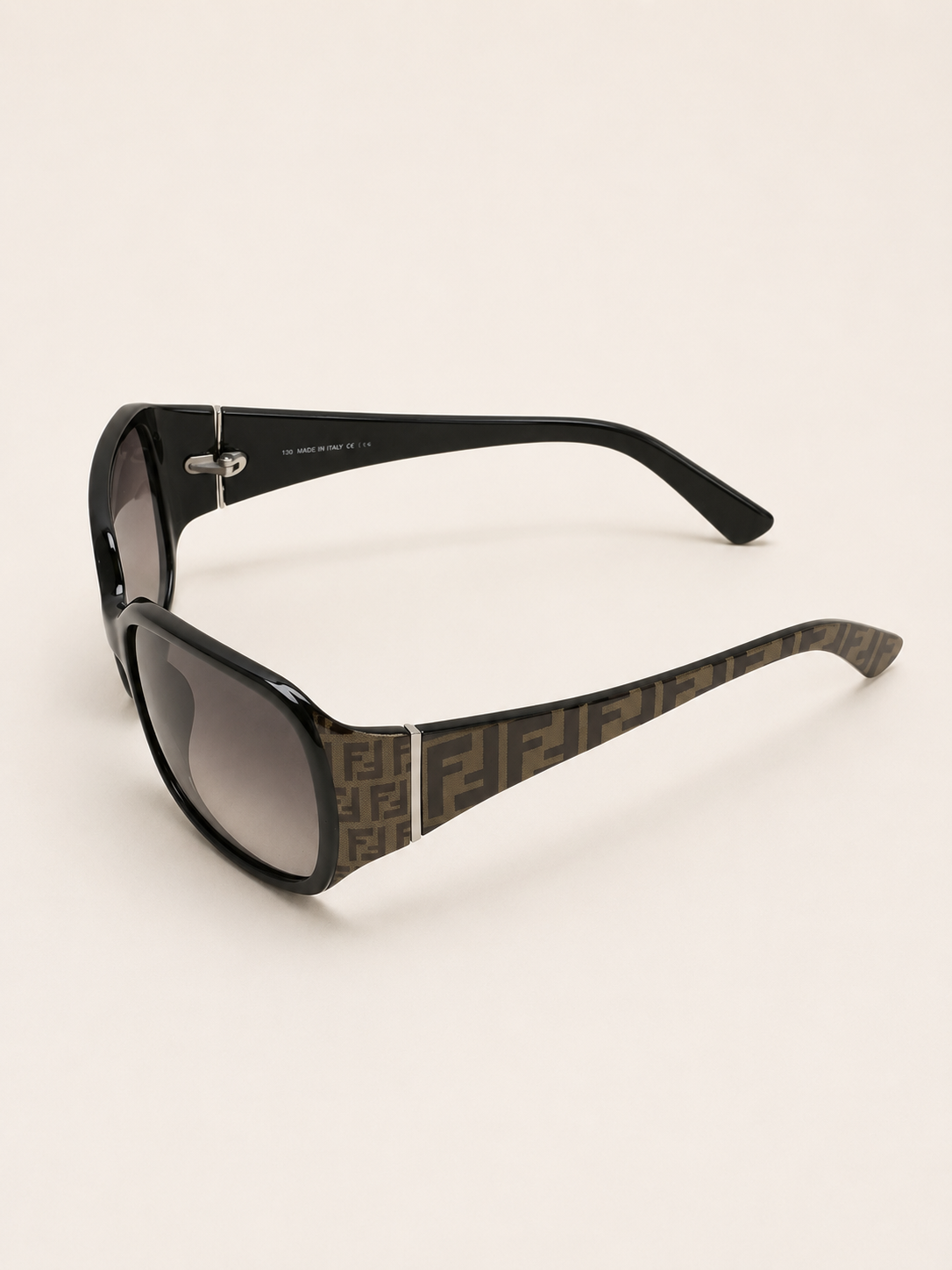 FENDI Lunettes de soleil Zucca