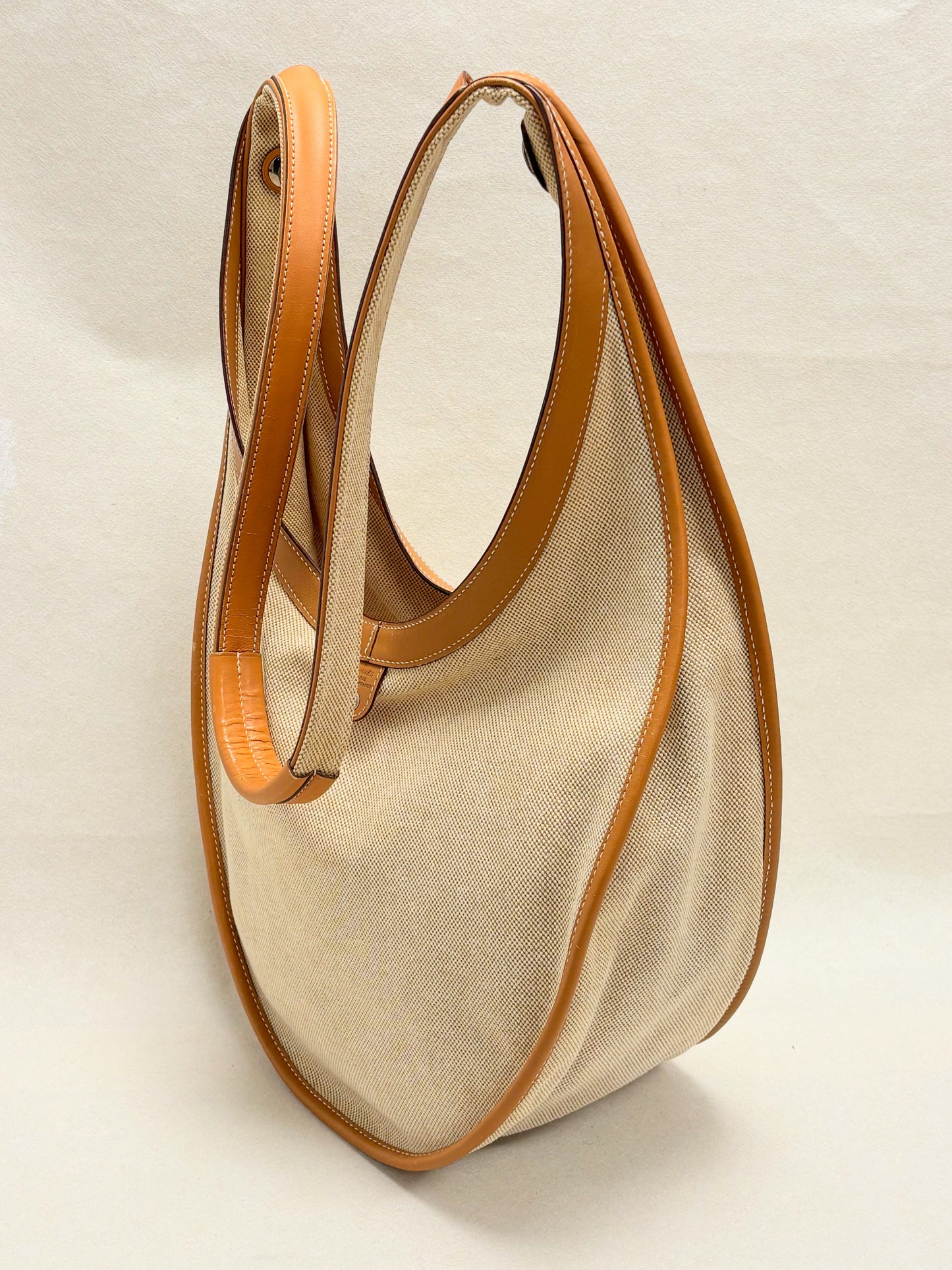 HERMES Sac Luco Toile H et Cuir