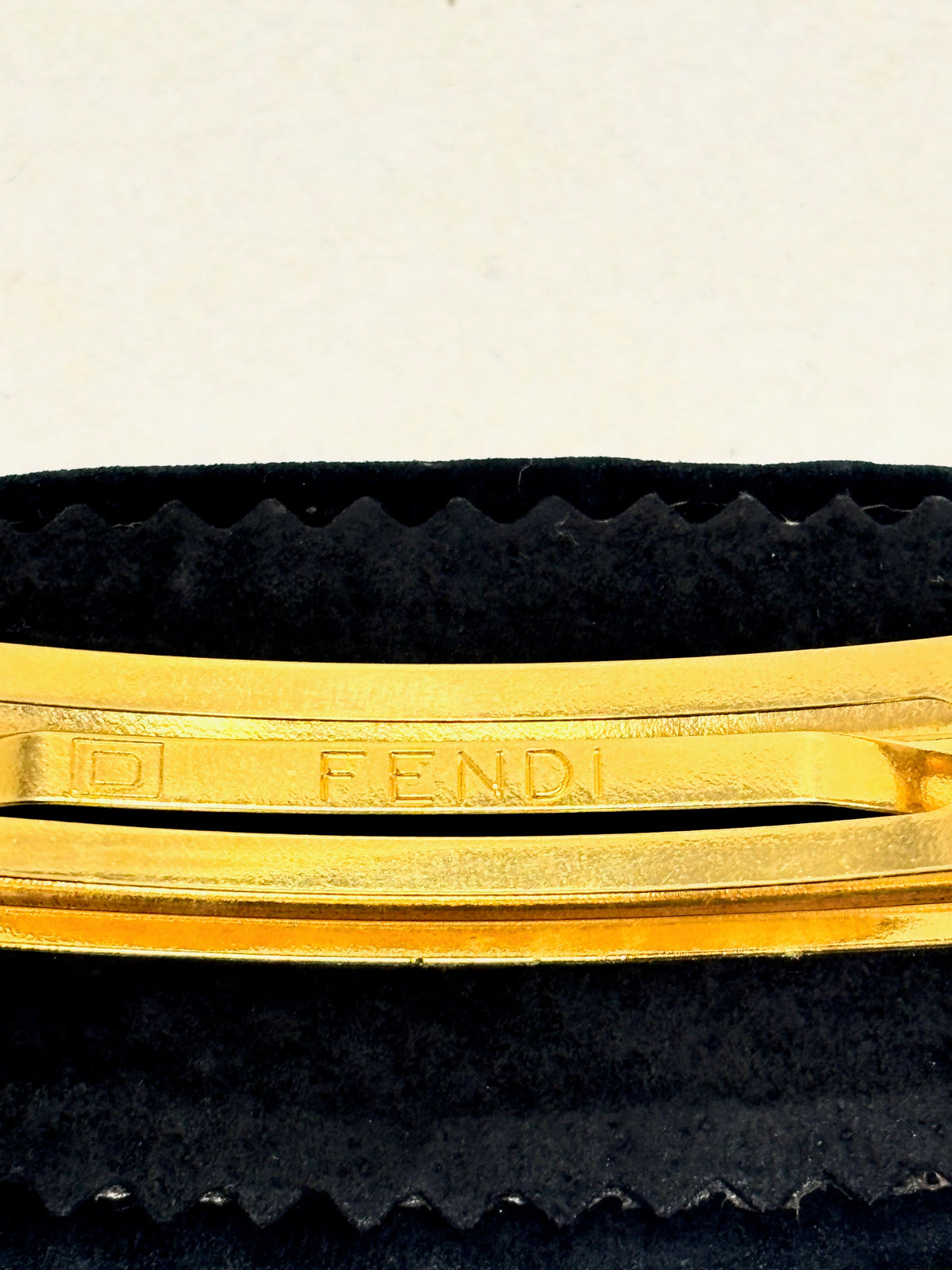 FENDI Barrette en Cuir