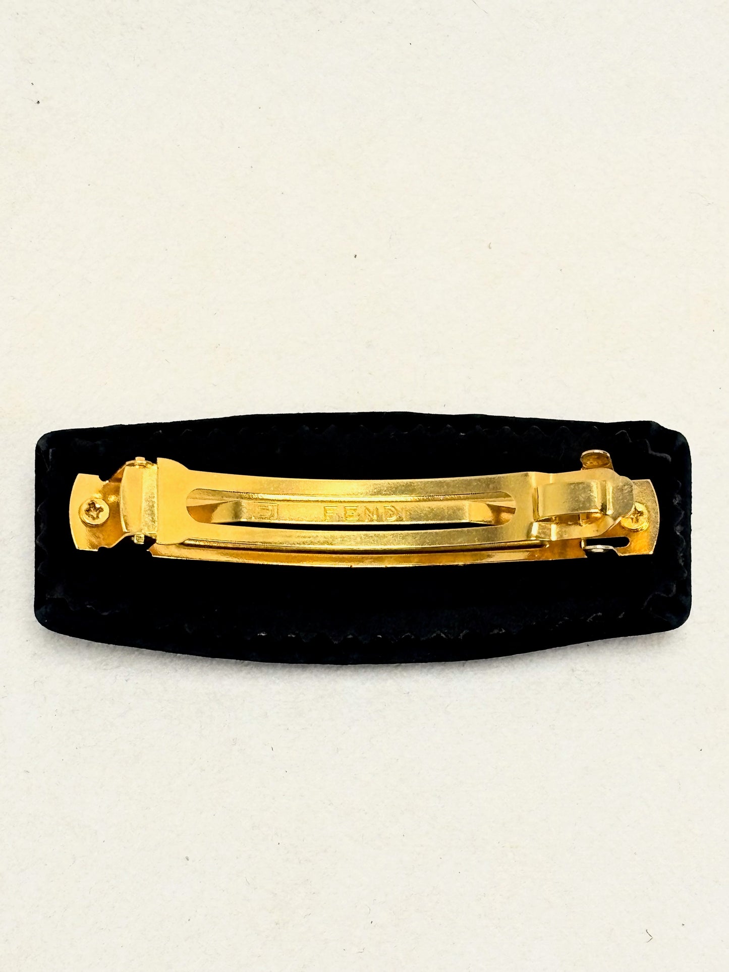 FENDI Barrette en daim