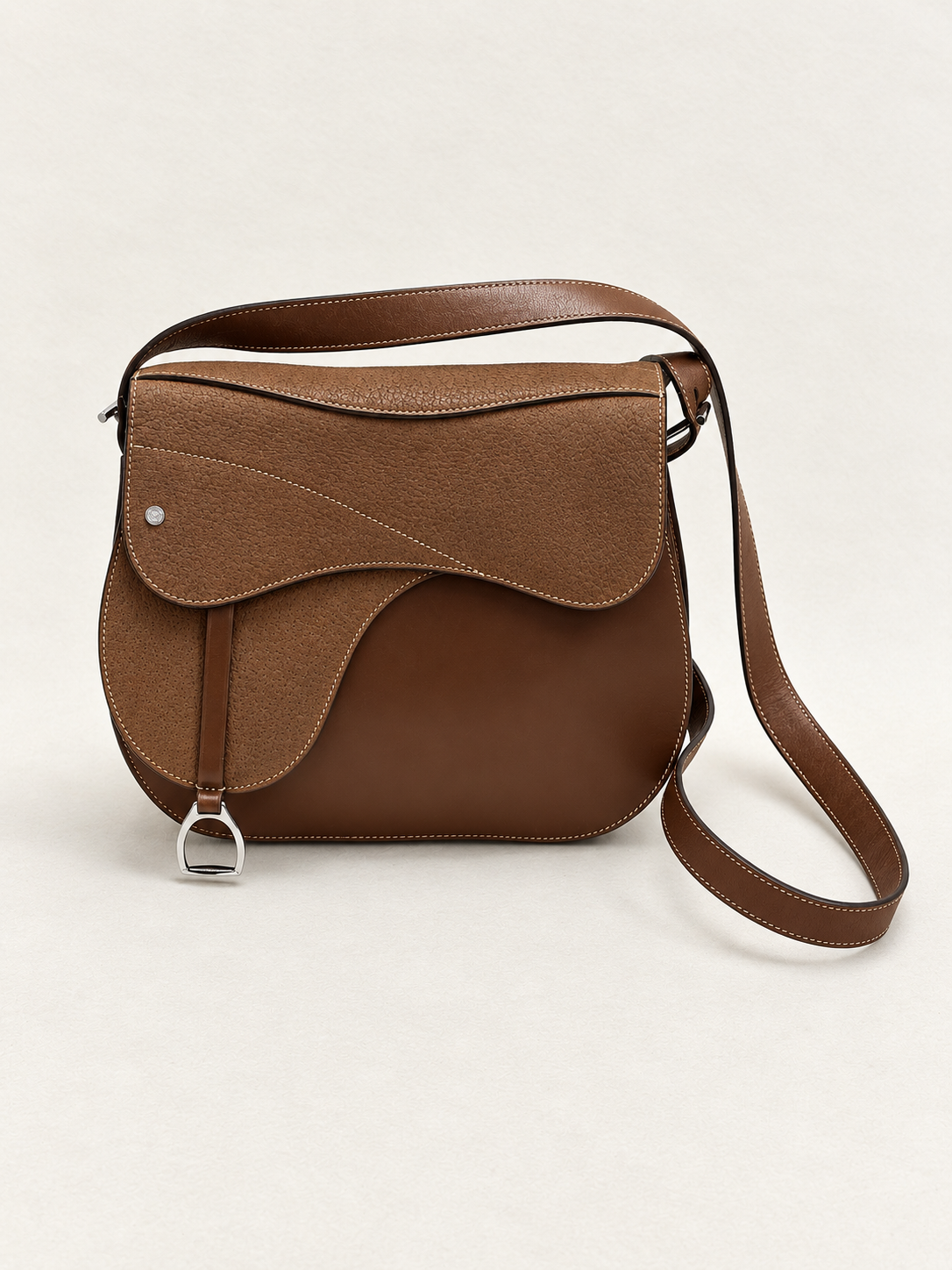 GUCCI Sac Saddle MM