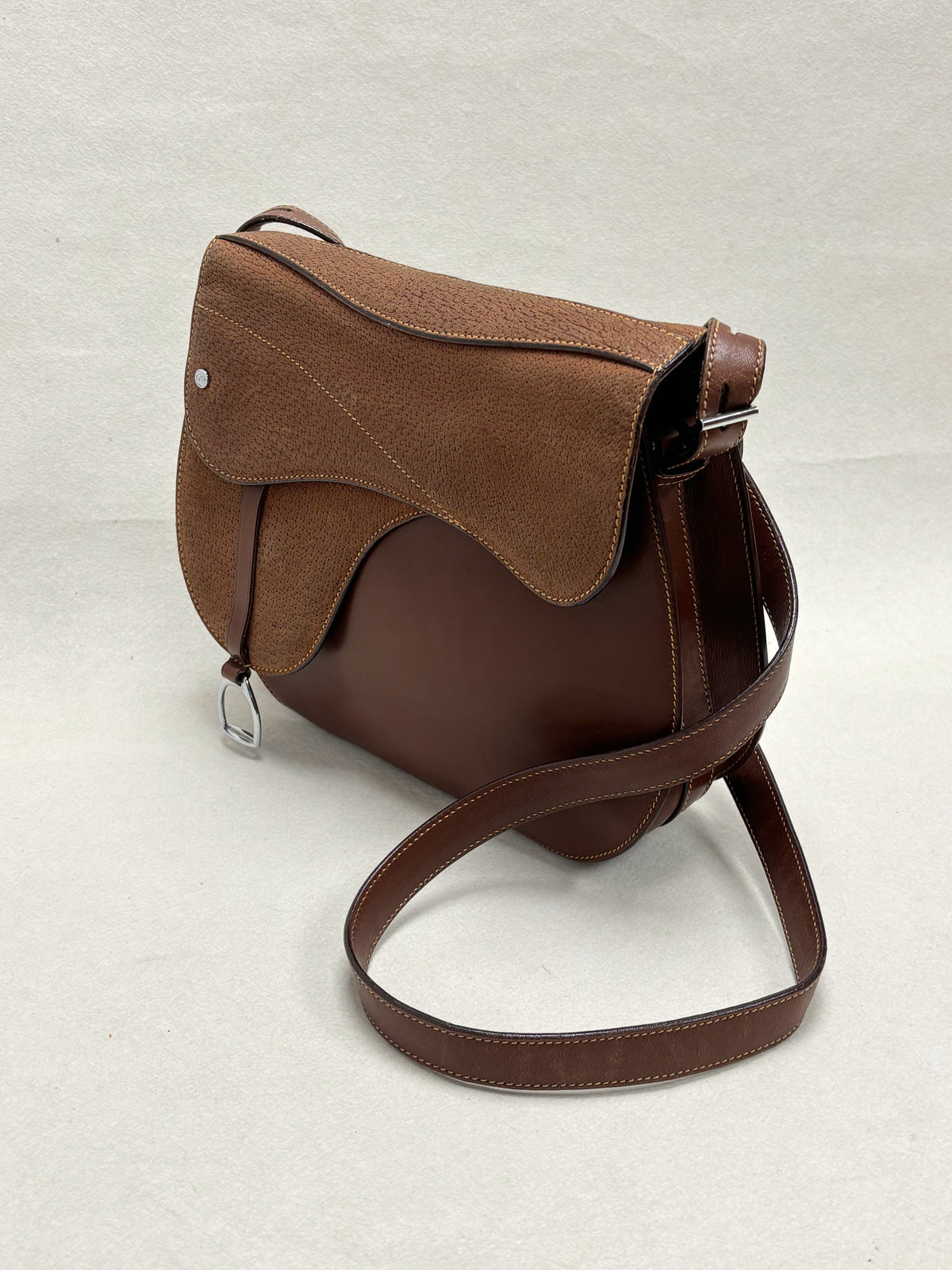 GUCCI Sac Saddle MM