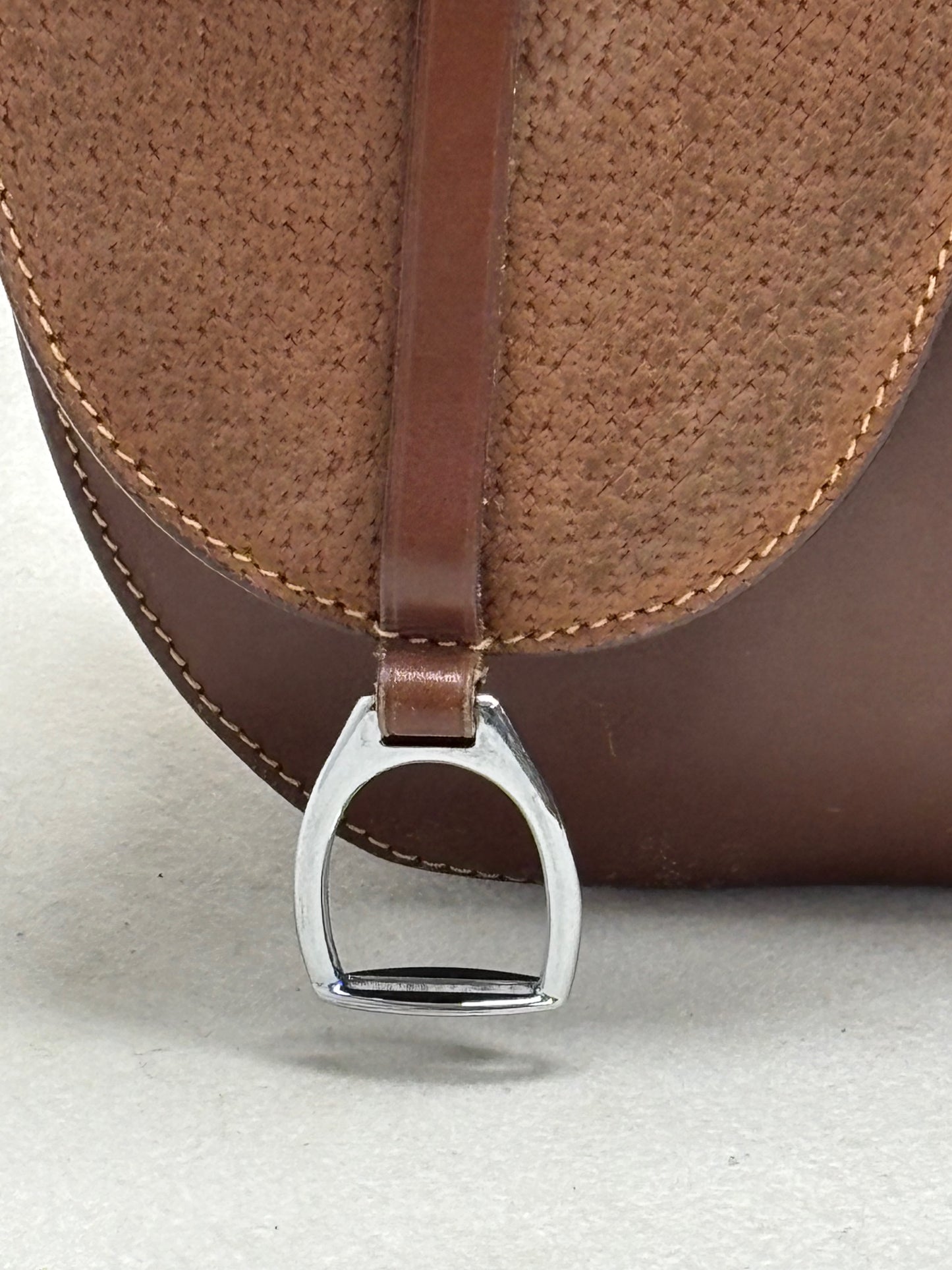 GUCCI Sac Saddle MM