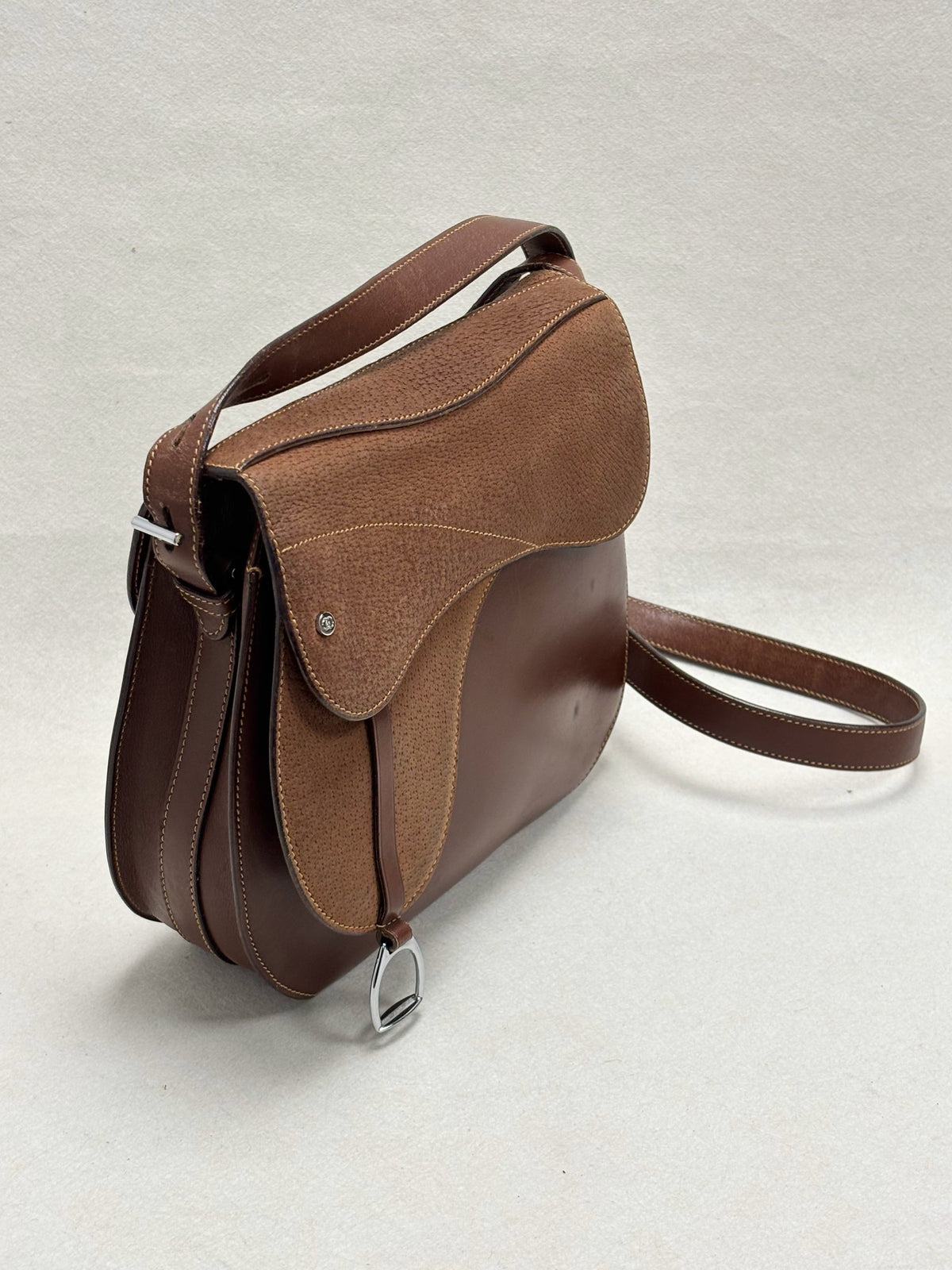 GUCCI Sac Saddle MM