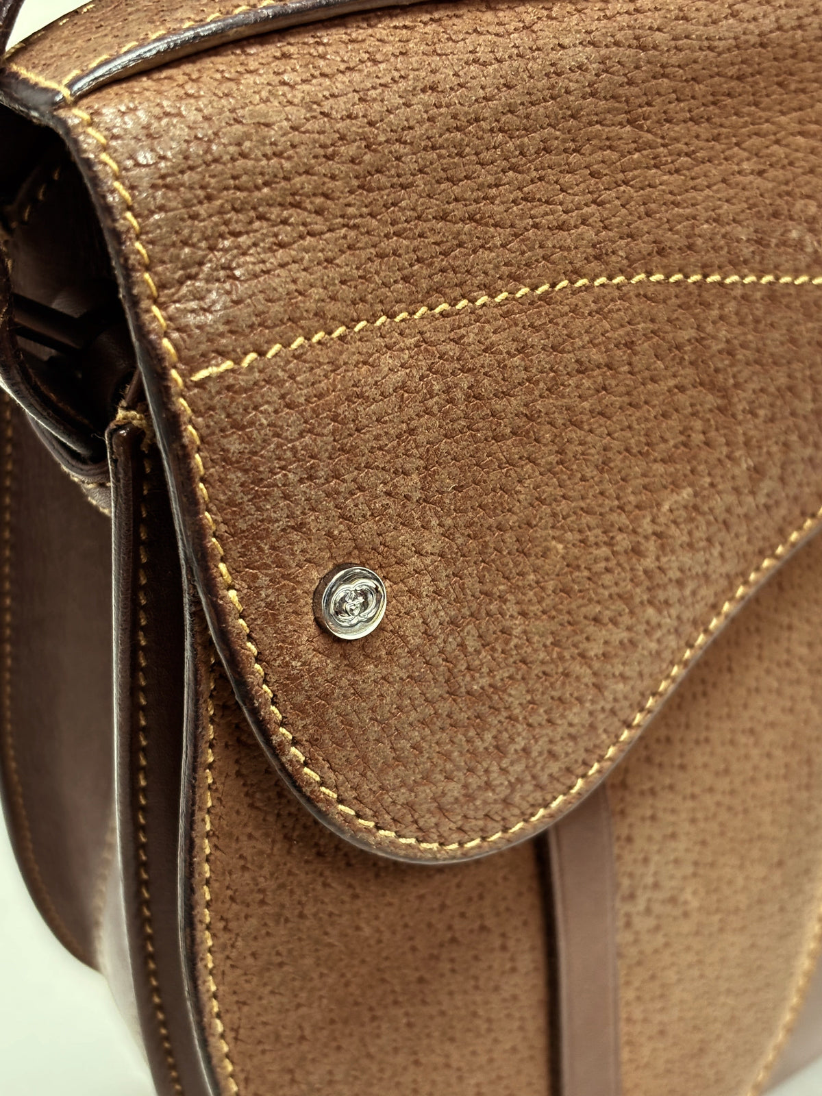 GUCCI Sac Saddle MM