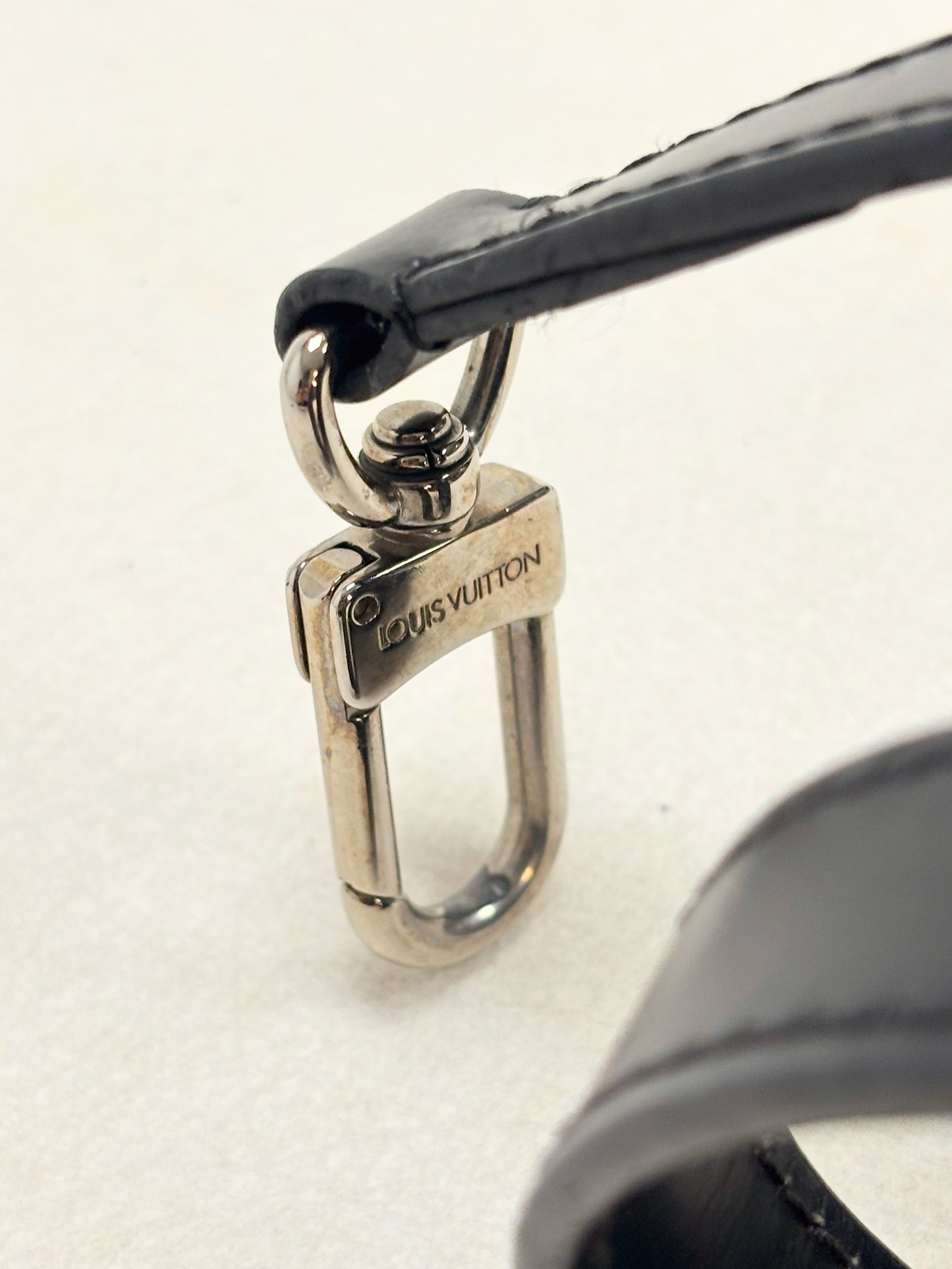 LOUIS VUITTON Bandoulière Cuir