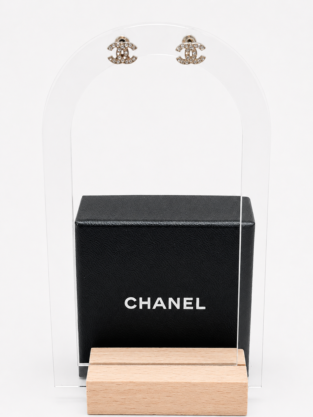 CHANEL Boucles d'oreilles CC