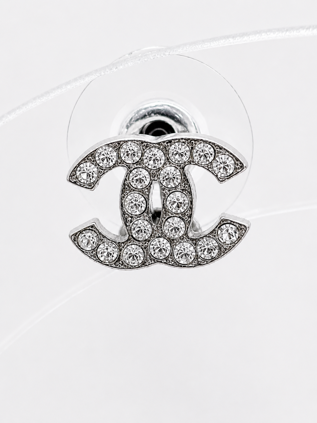 CHANEL Boucles d'oreilles CC