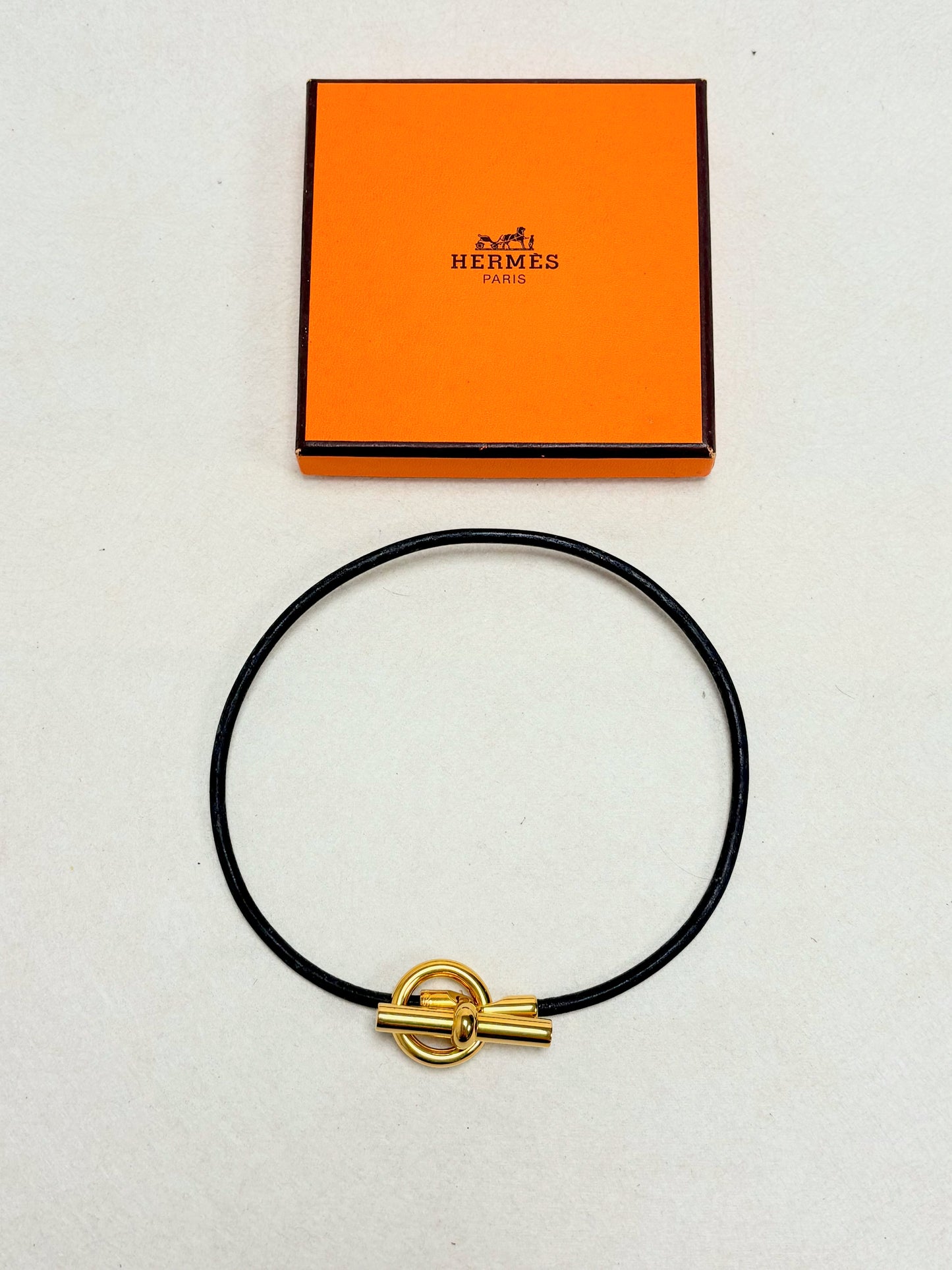 HERMÈS Collier Glénan
