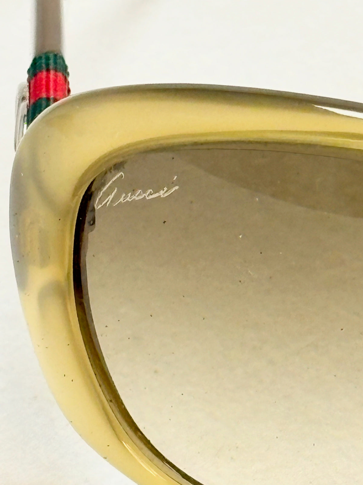 GUCCI Lunettes de soleil