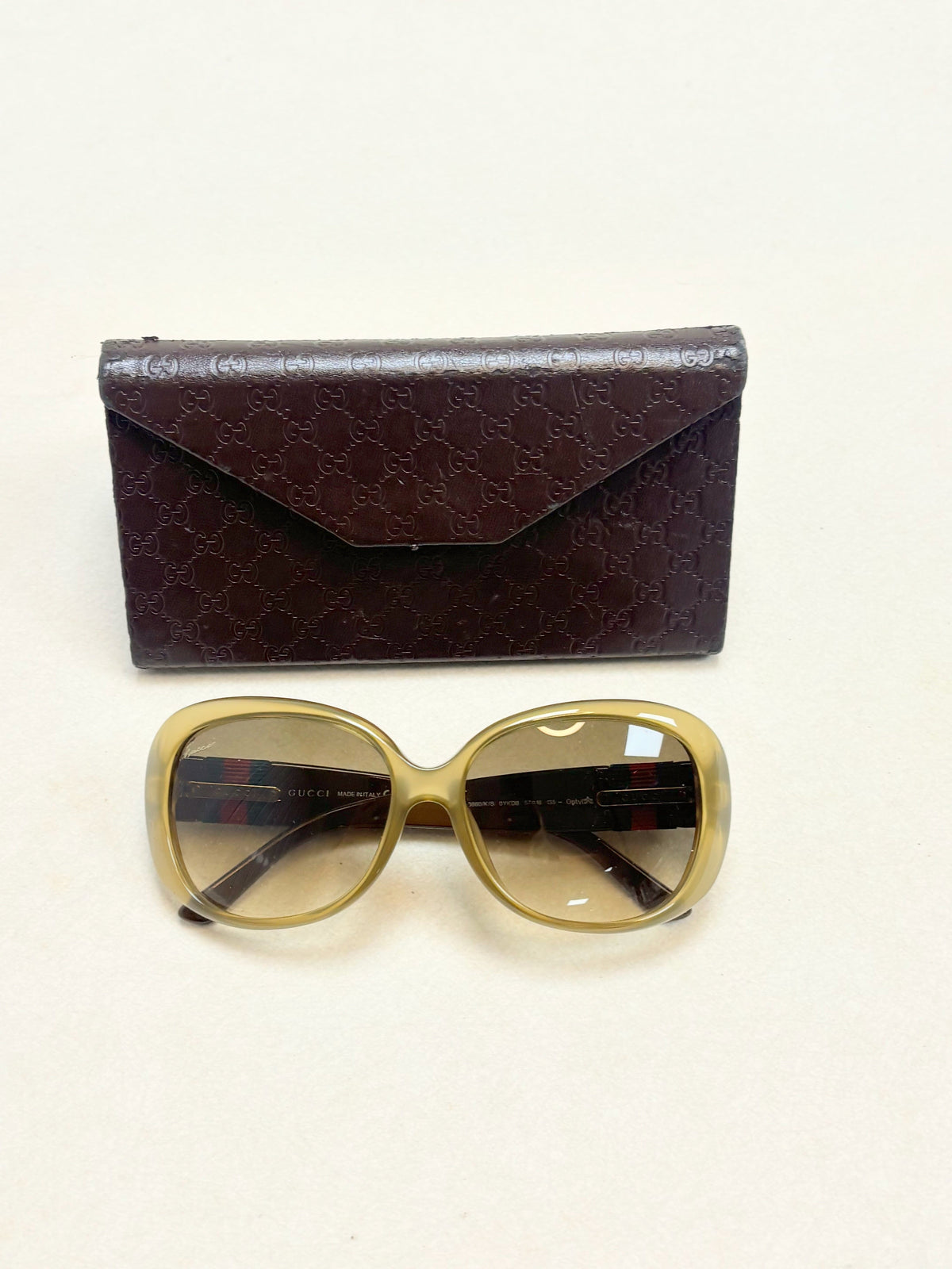 GUCCI Lunettes de soleil