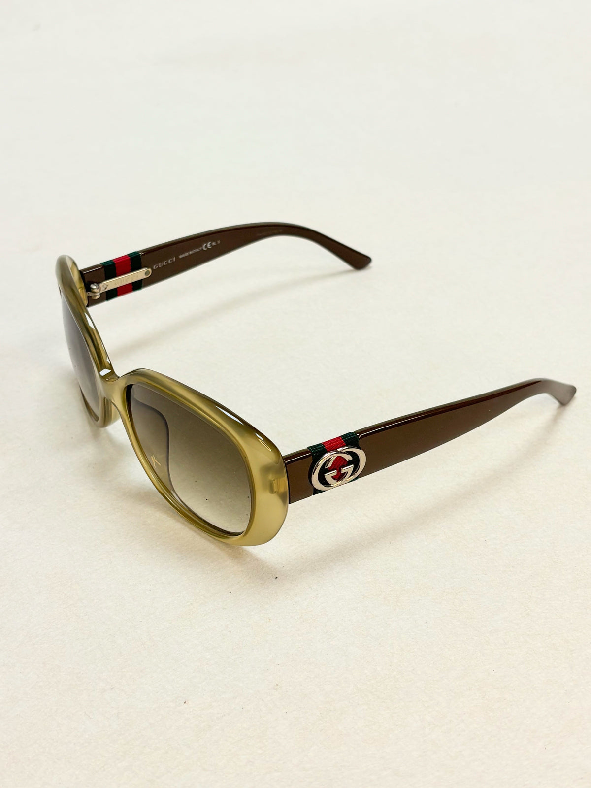 GUCCI Lunettes de soleil