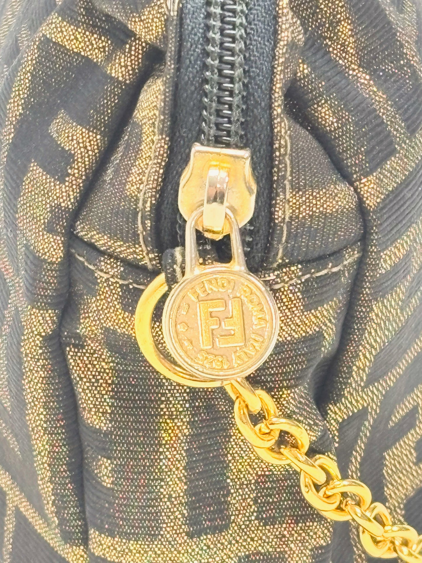 FENDI Sac Zucca Lamé