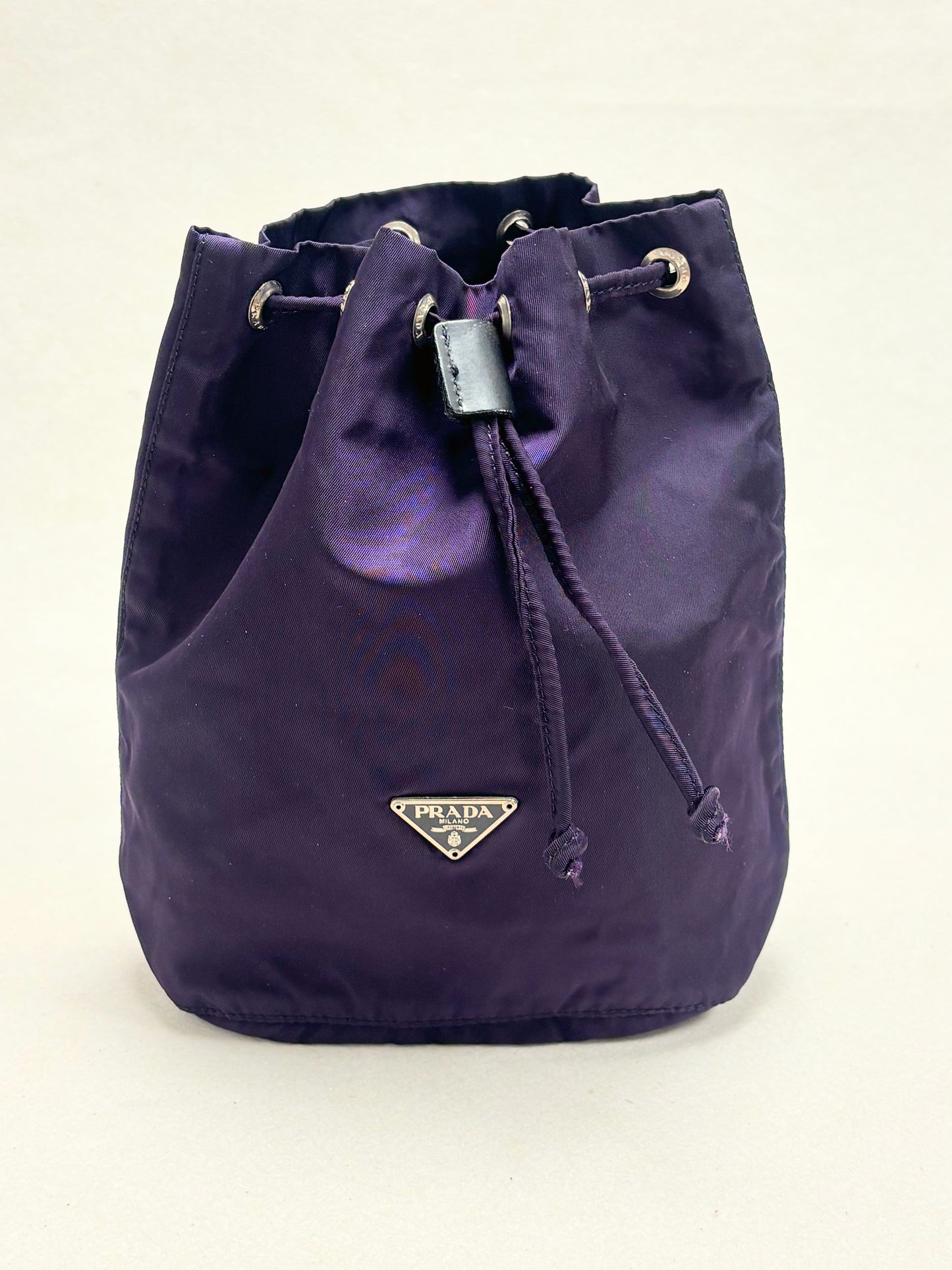 PRADA Pochette Seau Re-nylon