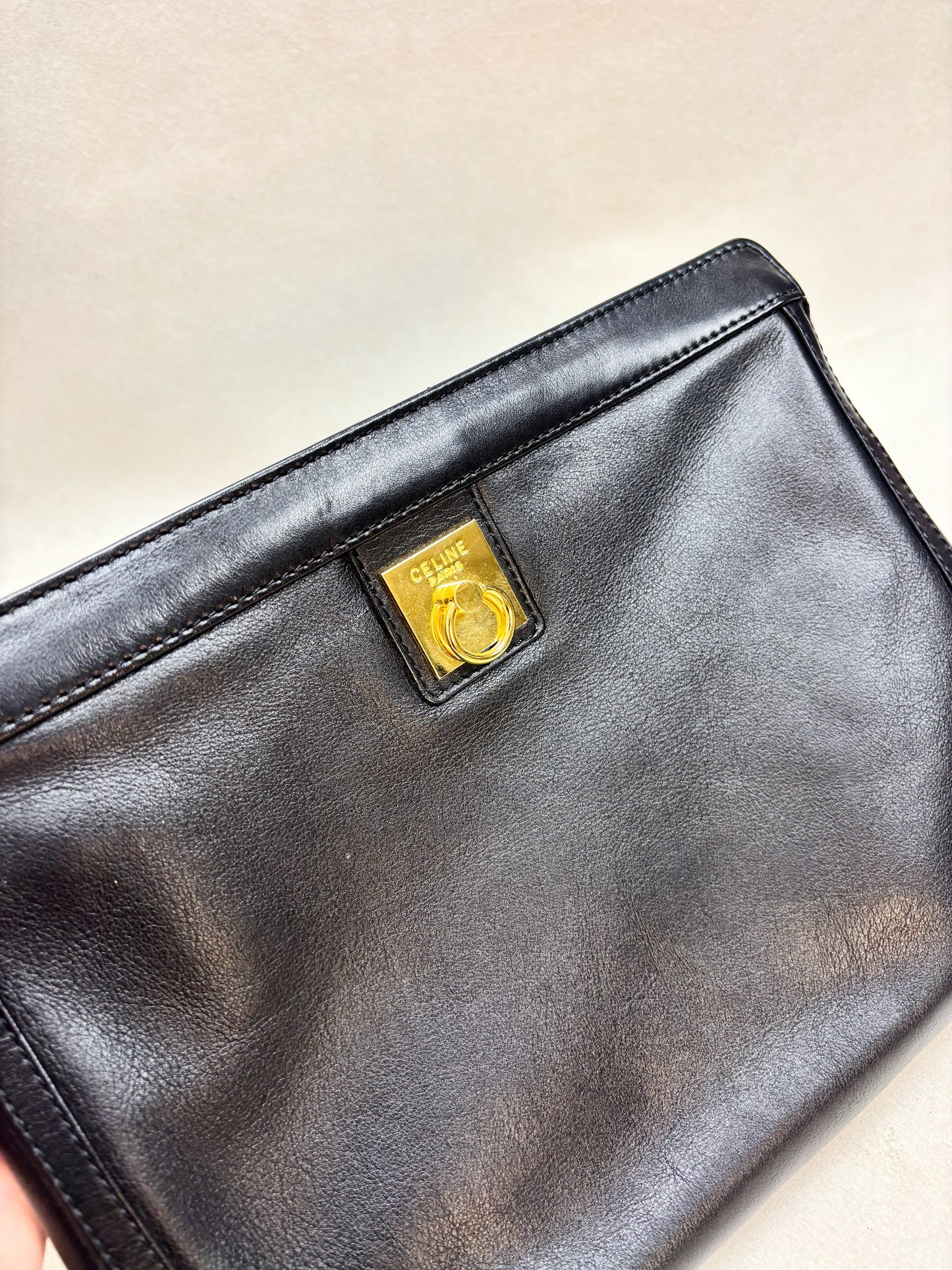 CÉLINE Pochette en cuir