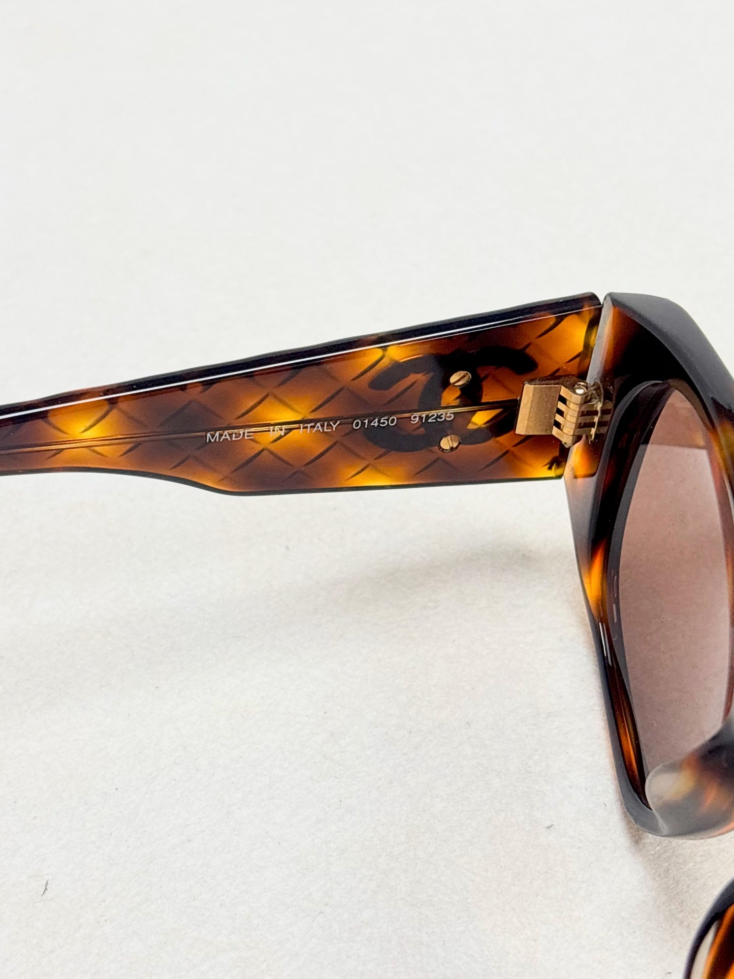 CHANEL Lunettes de soleil