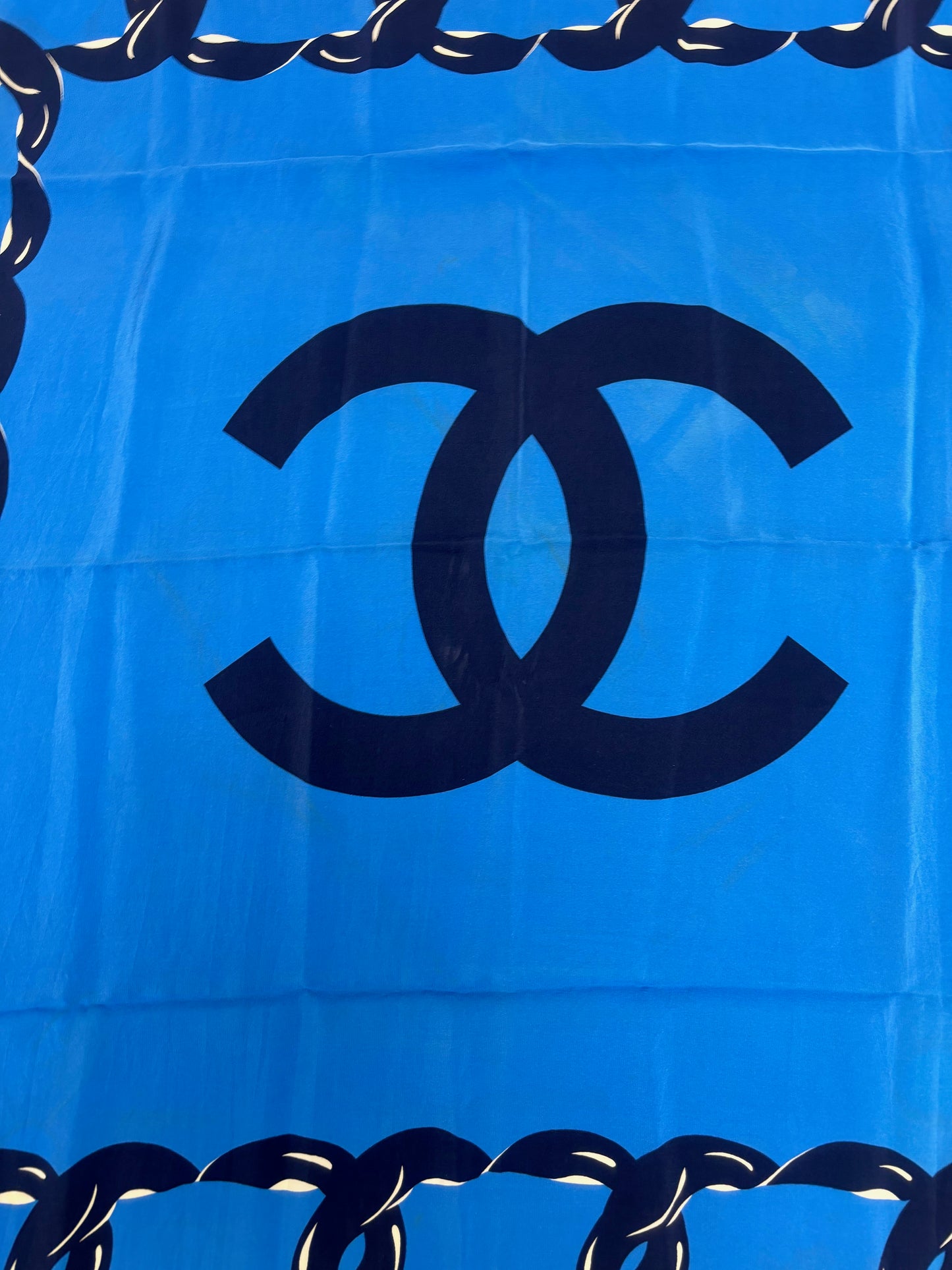 CHANEL Foulard en soie