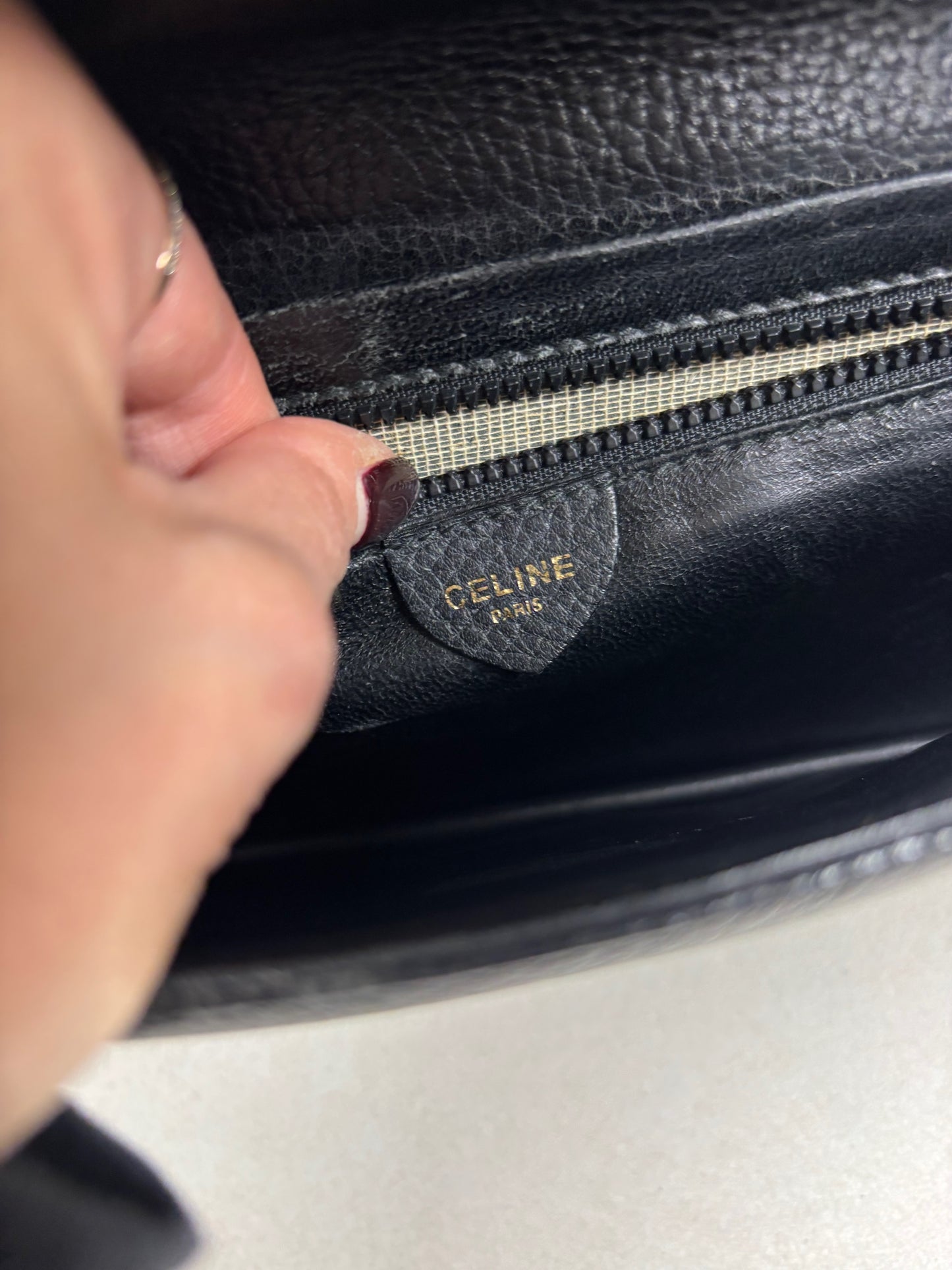 CÉLINE Pochette Cuir Grainé