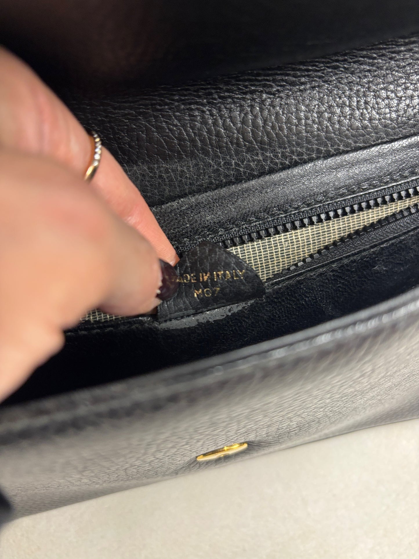 CÉLINE Pochette Cuir Grainé
