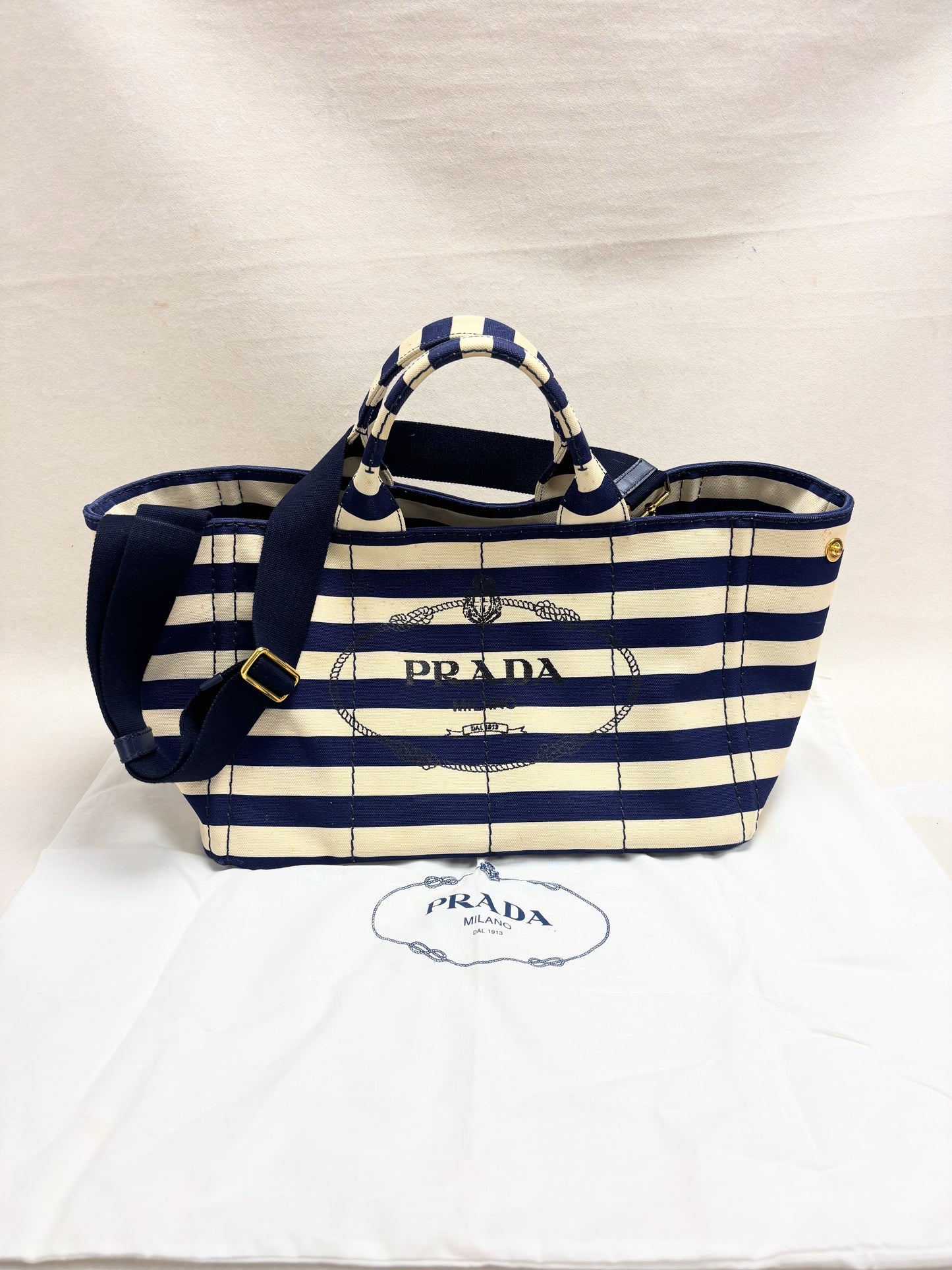 PRADA Sac Cabas Canapa GM