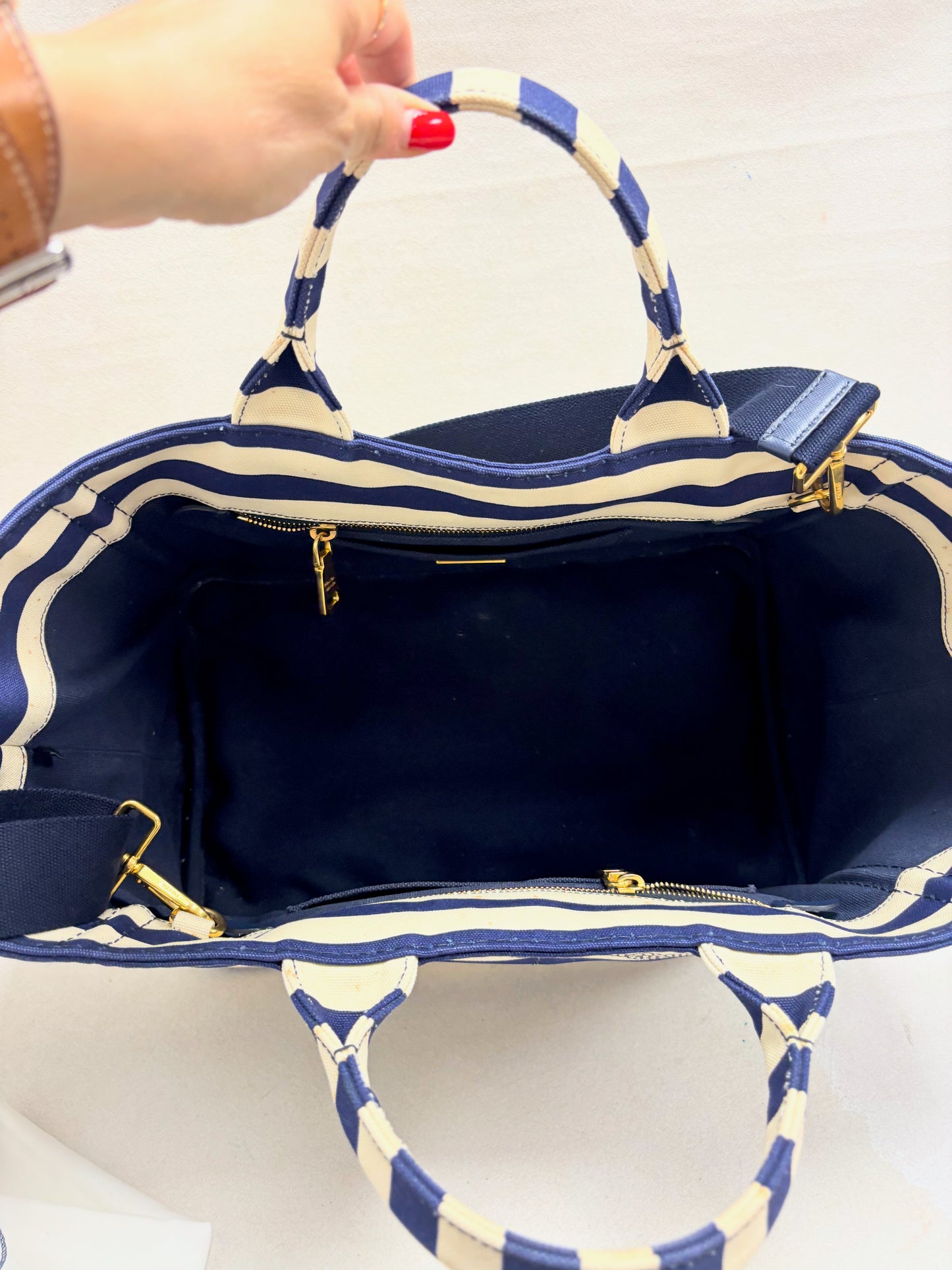 PRADA Sac Cabas Canapa GM