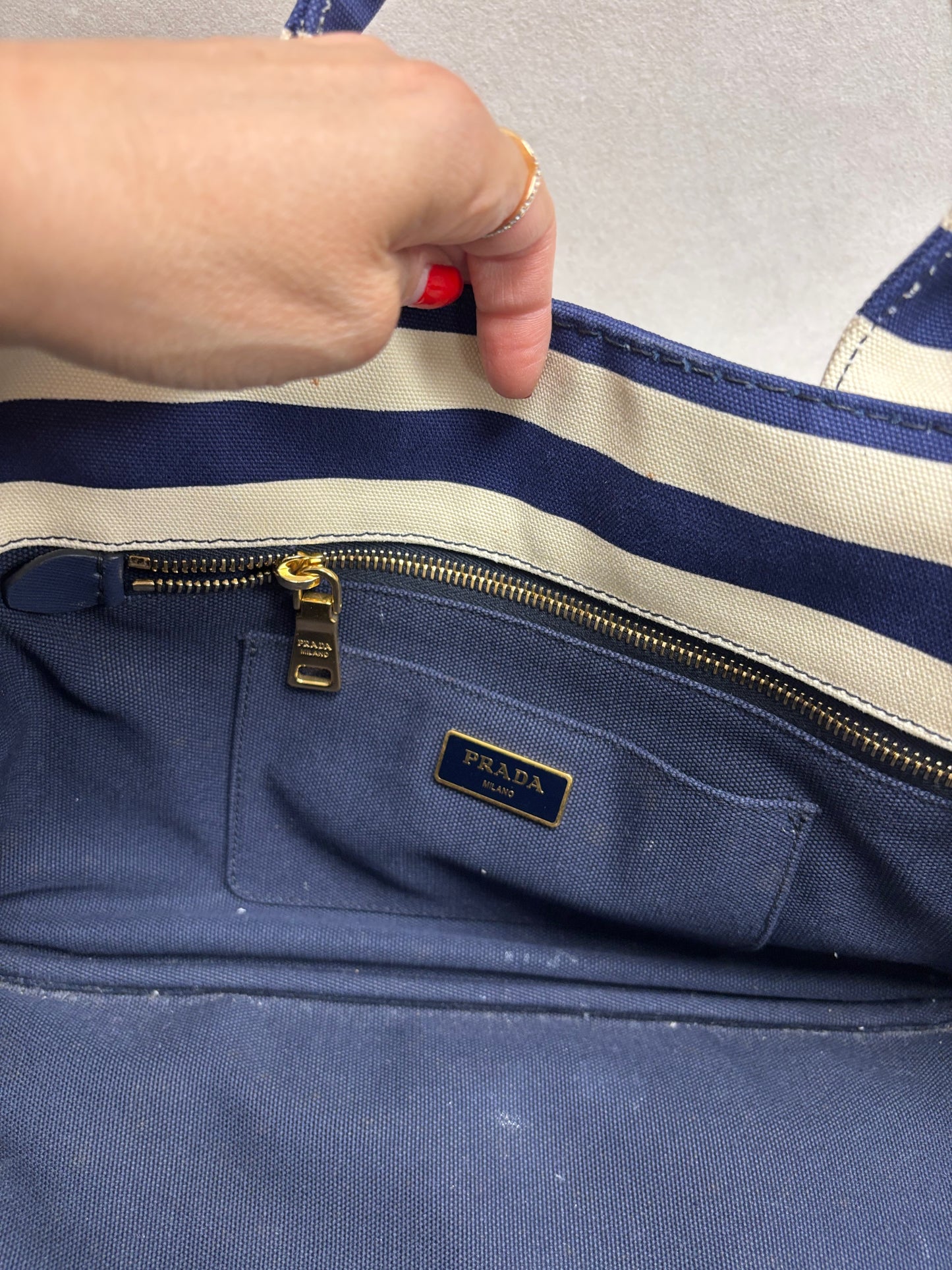 PRADA Sac Cabas Canapa GM