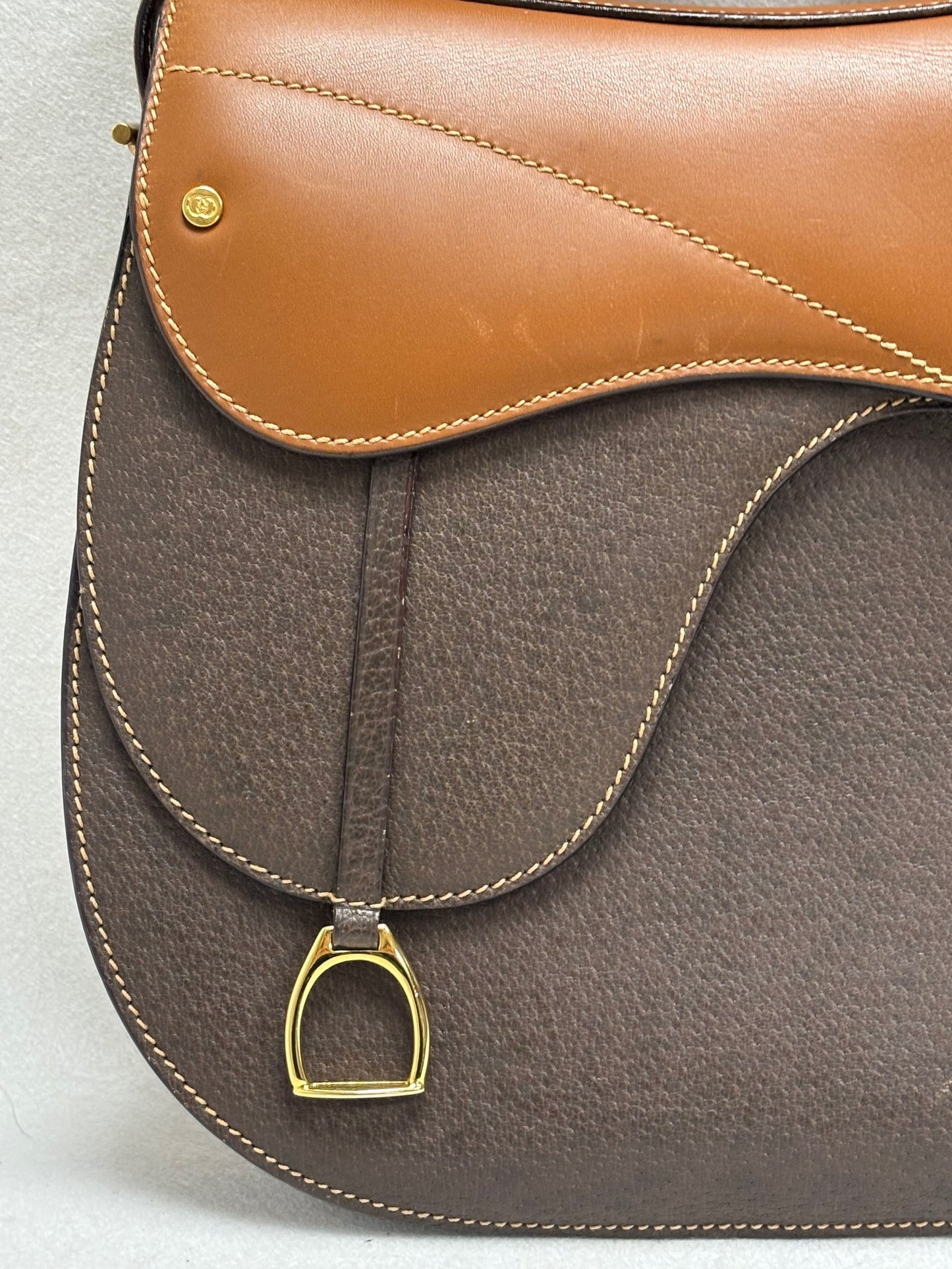 GUCCI Sac Saddle MM