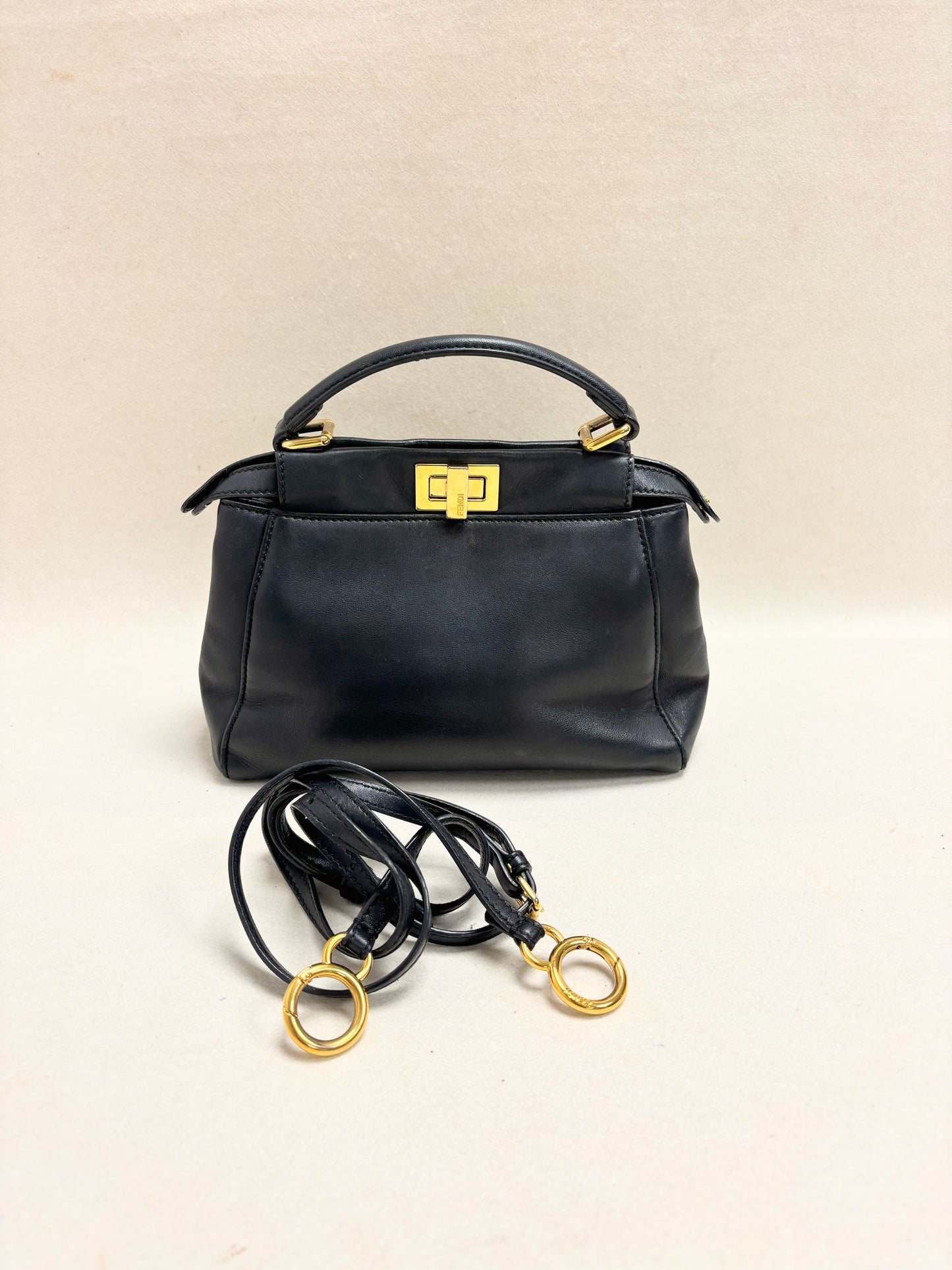 FENDI Sac Peekaboo Small en cuir