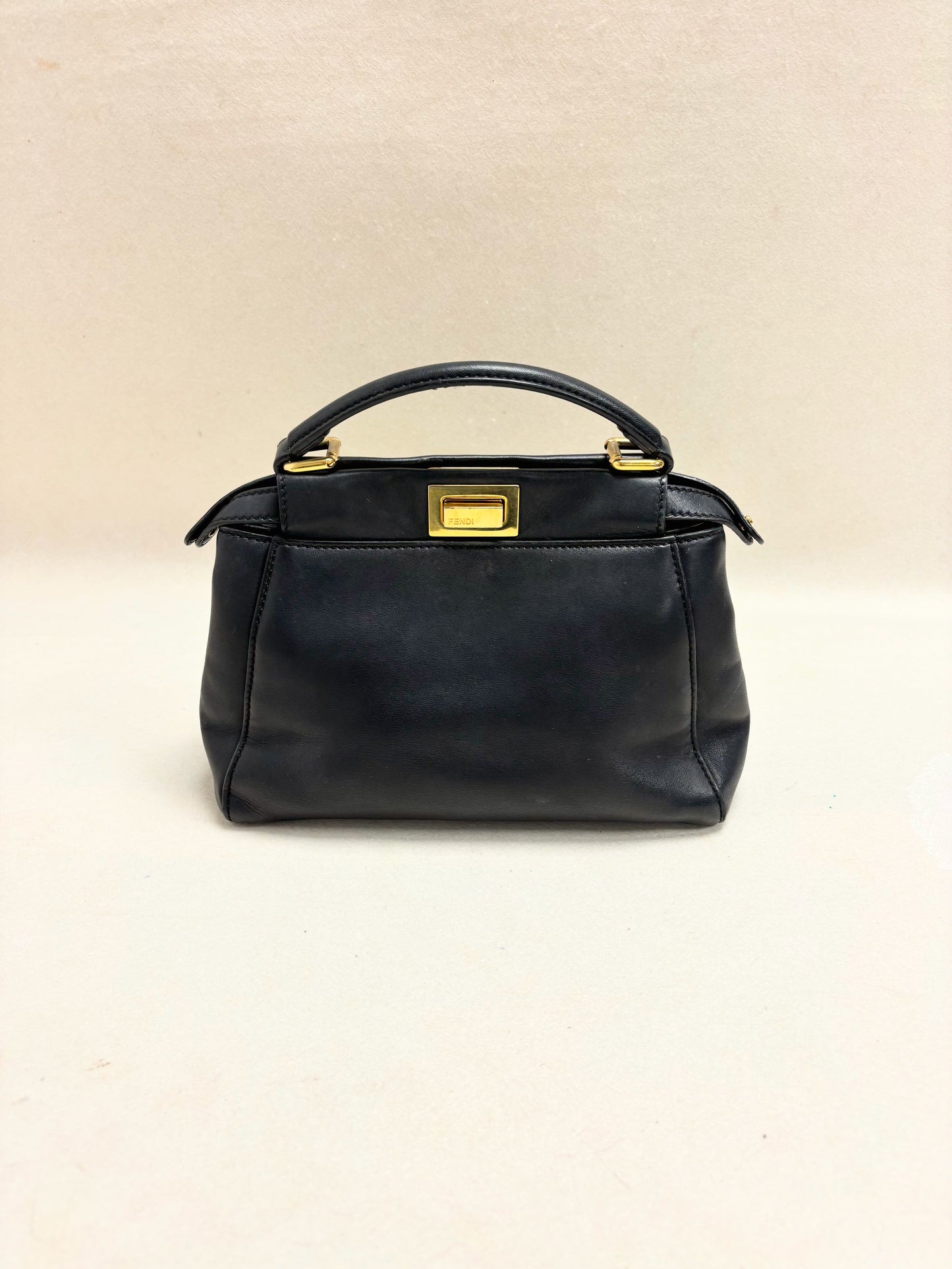 FENDI Sac Peekaboo Small en cuir