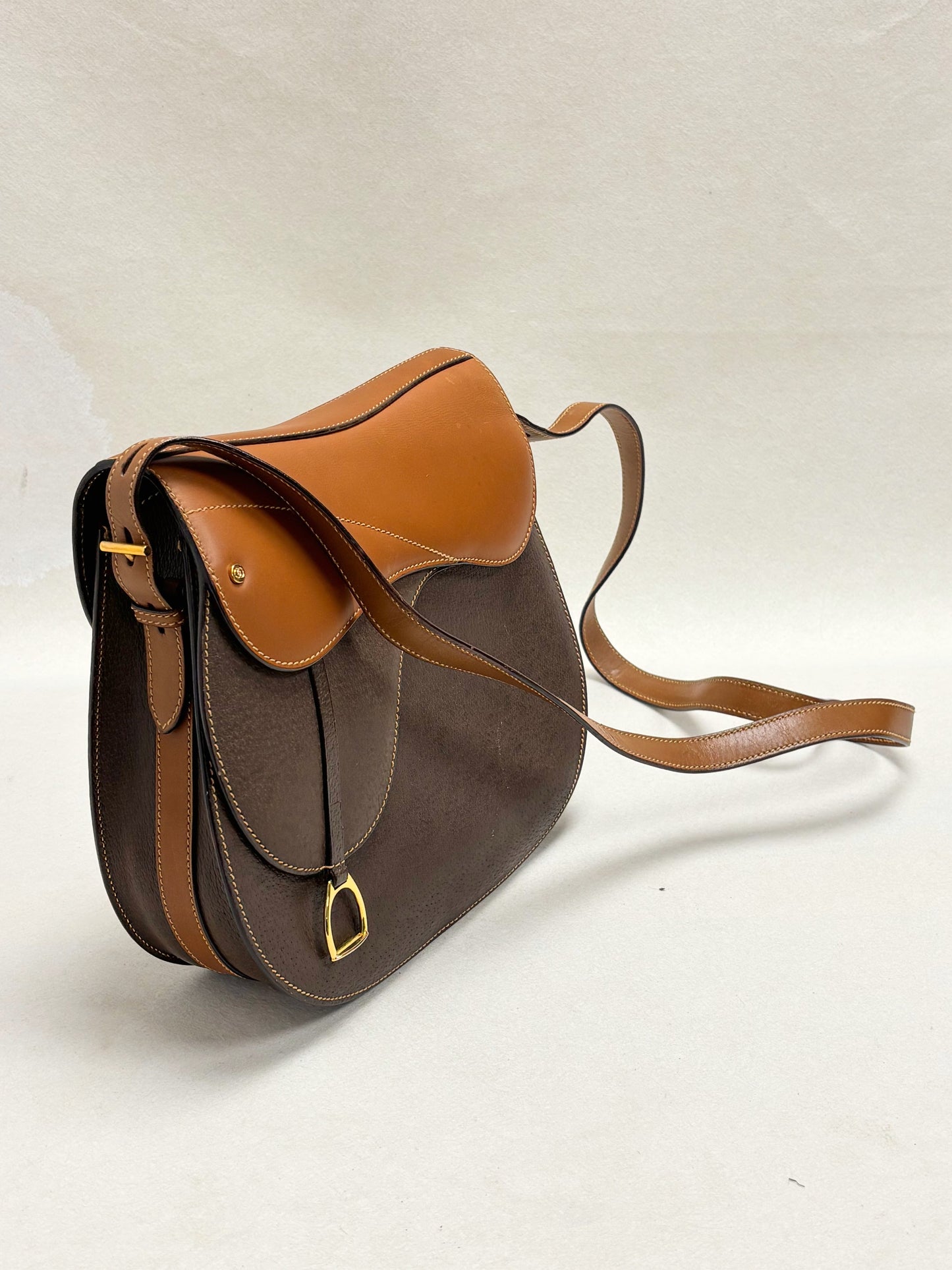 GUCCI Sac Saddle MM