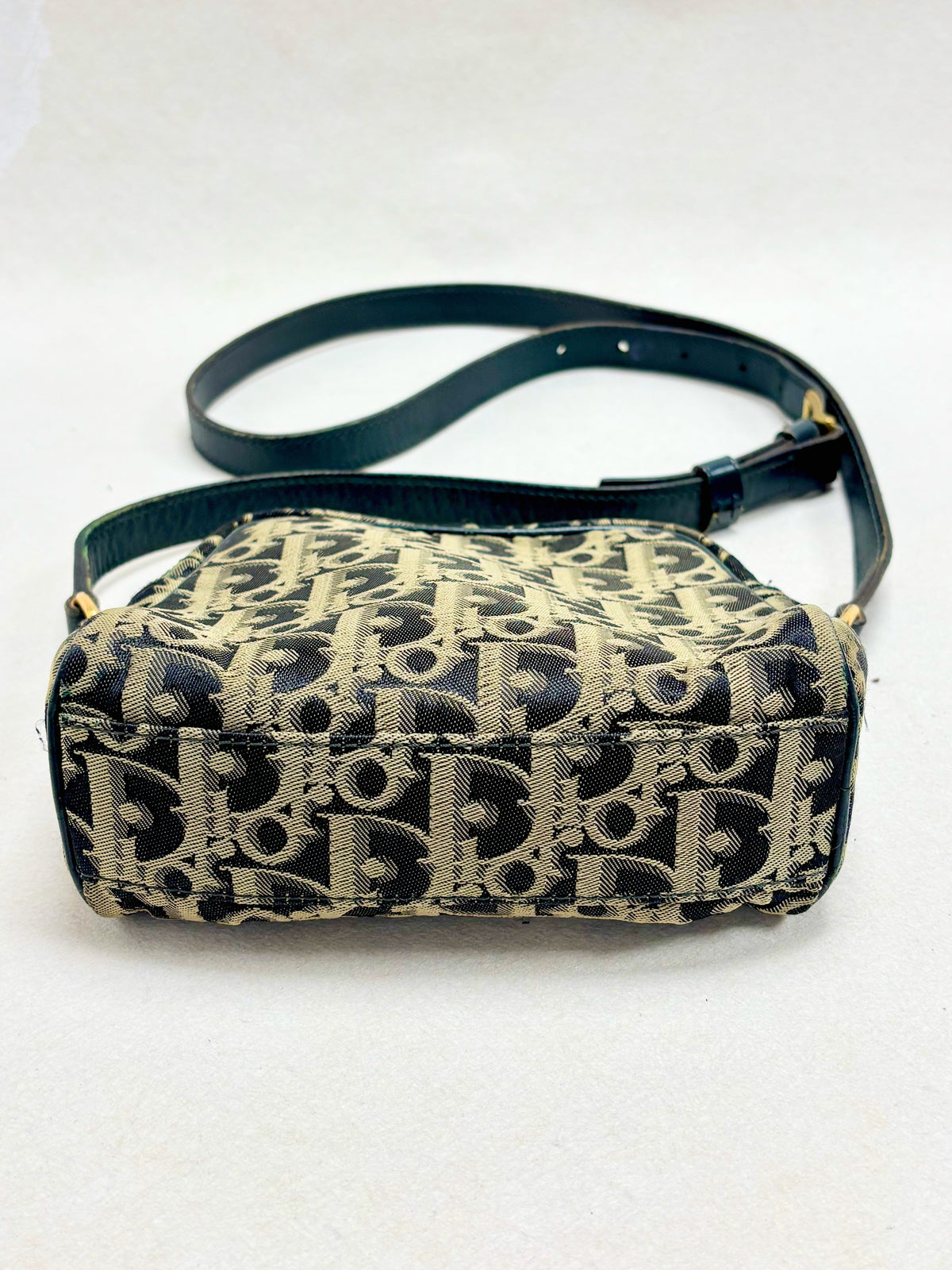 CHRISTIAN DIOR Sac Toile Oblique