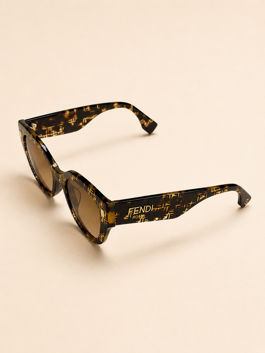 FENDI Lunettes de soleil