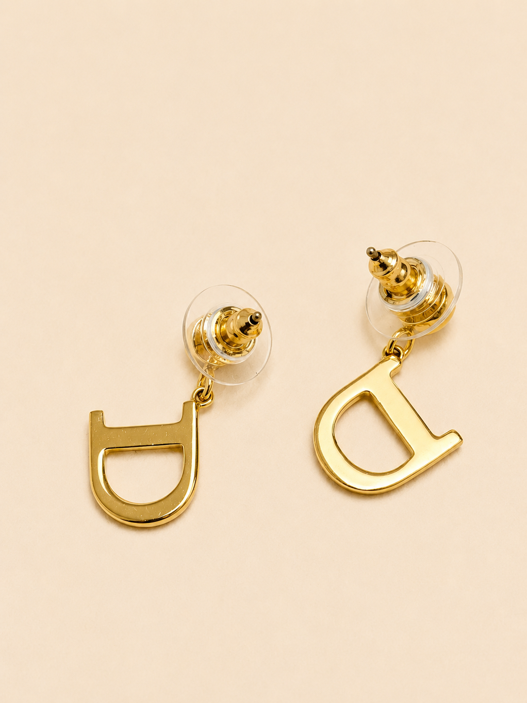 DIOR Boucles d'oreilles D