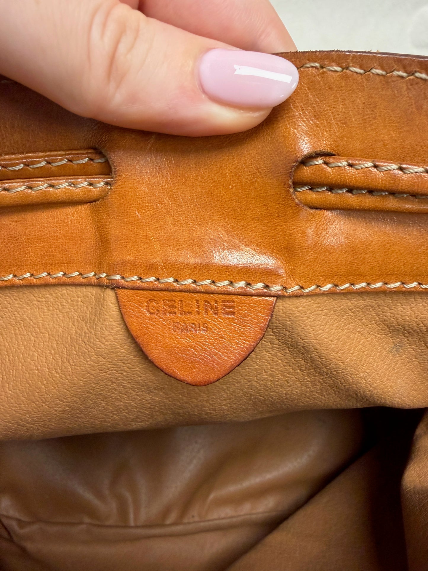 Borsa a secchiello Triumph di CÉLINE