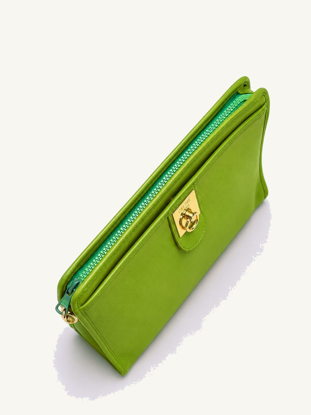 CÉLINE Pochette C cuir vert