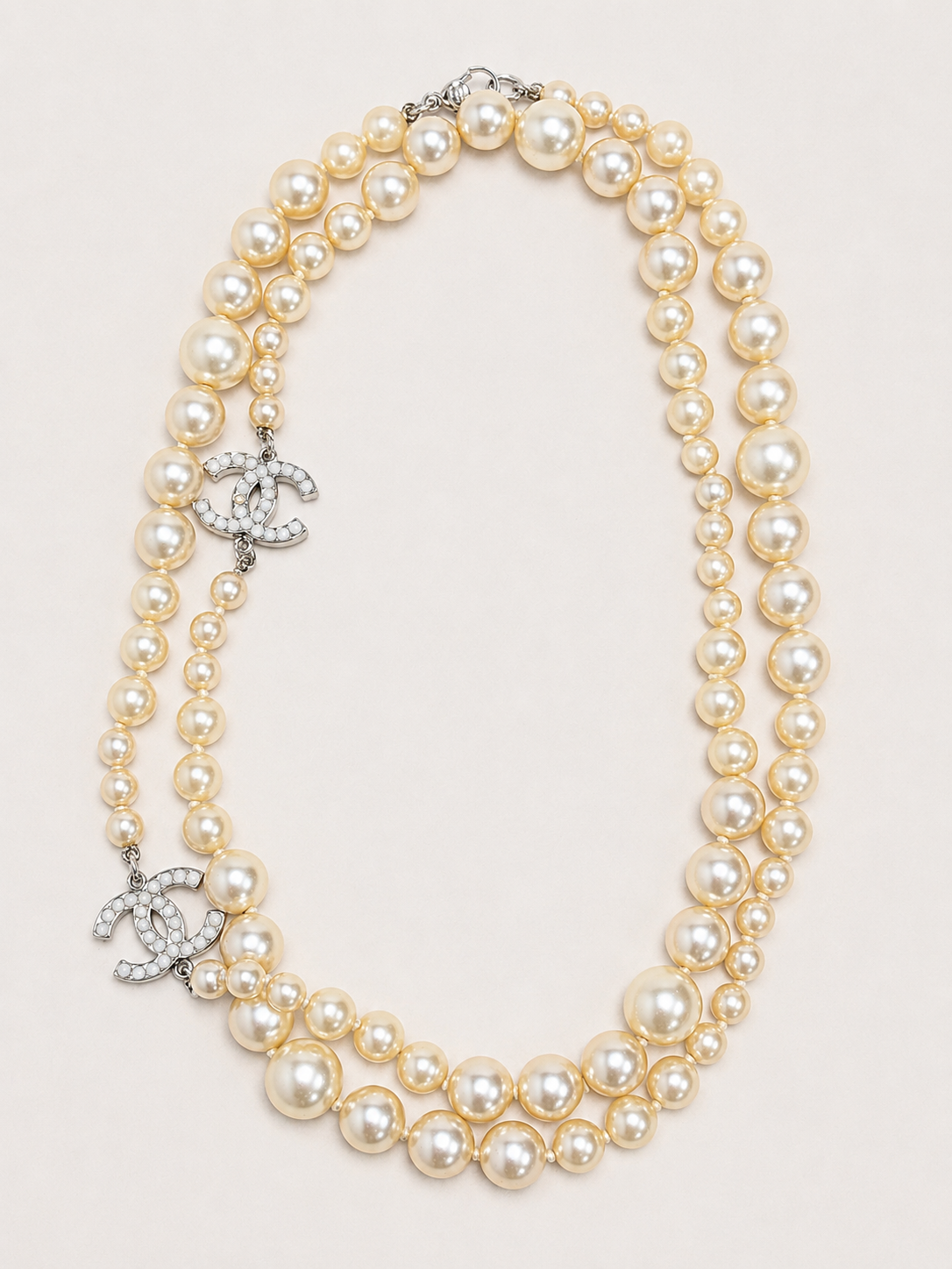 CHANEL Collier Sautoir Perles