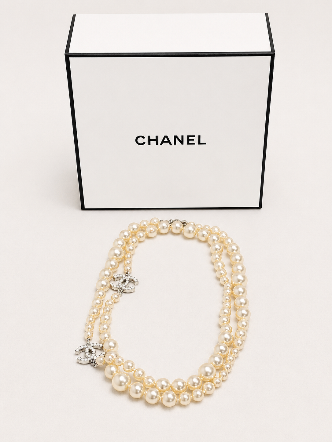 CHANEL Collier Sautoir Perles