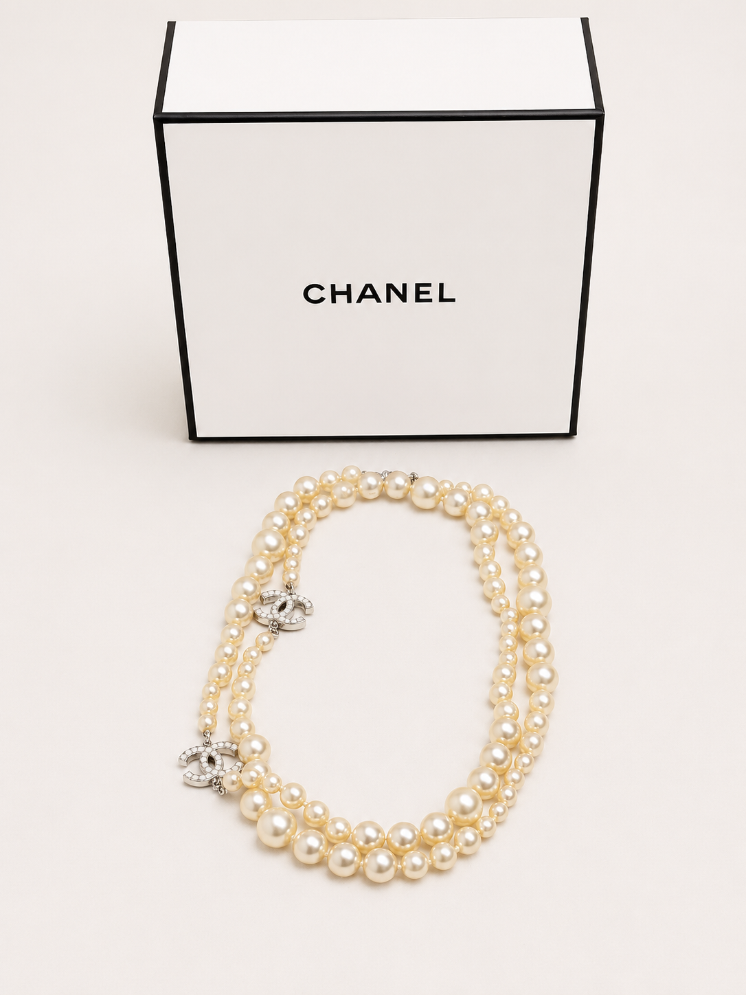 CHANEL Collier Sautoir Perles