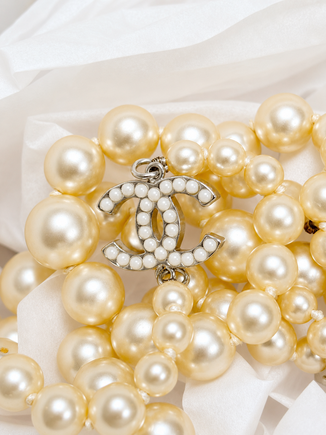 CHANEL Collier Sautoir Perles