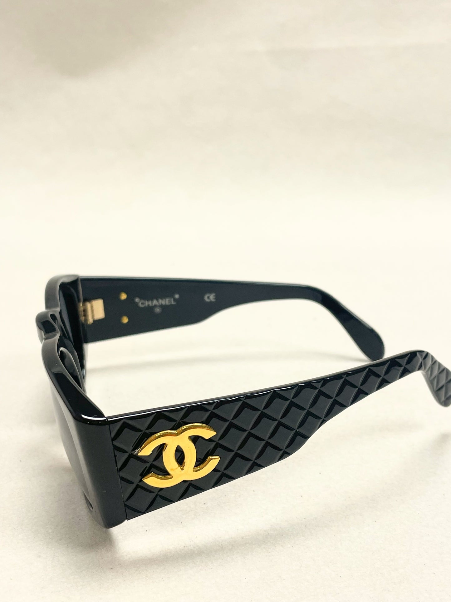 CHANEL Lunettes de soleil