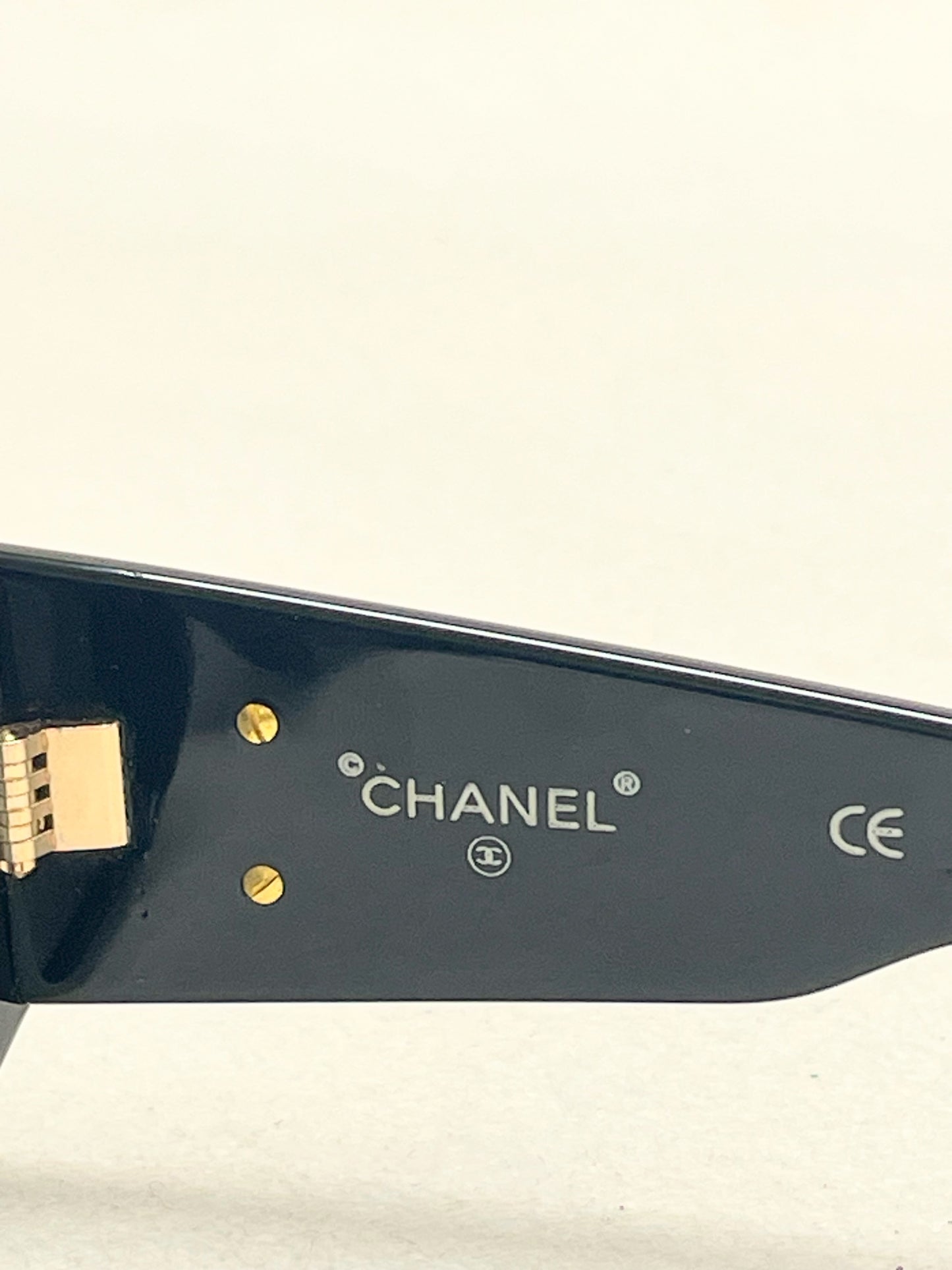 CHANEL Lunettes de soleil