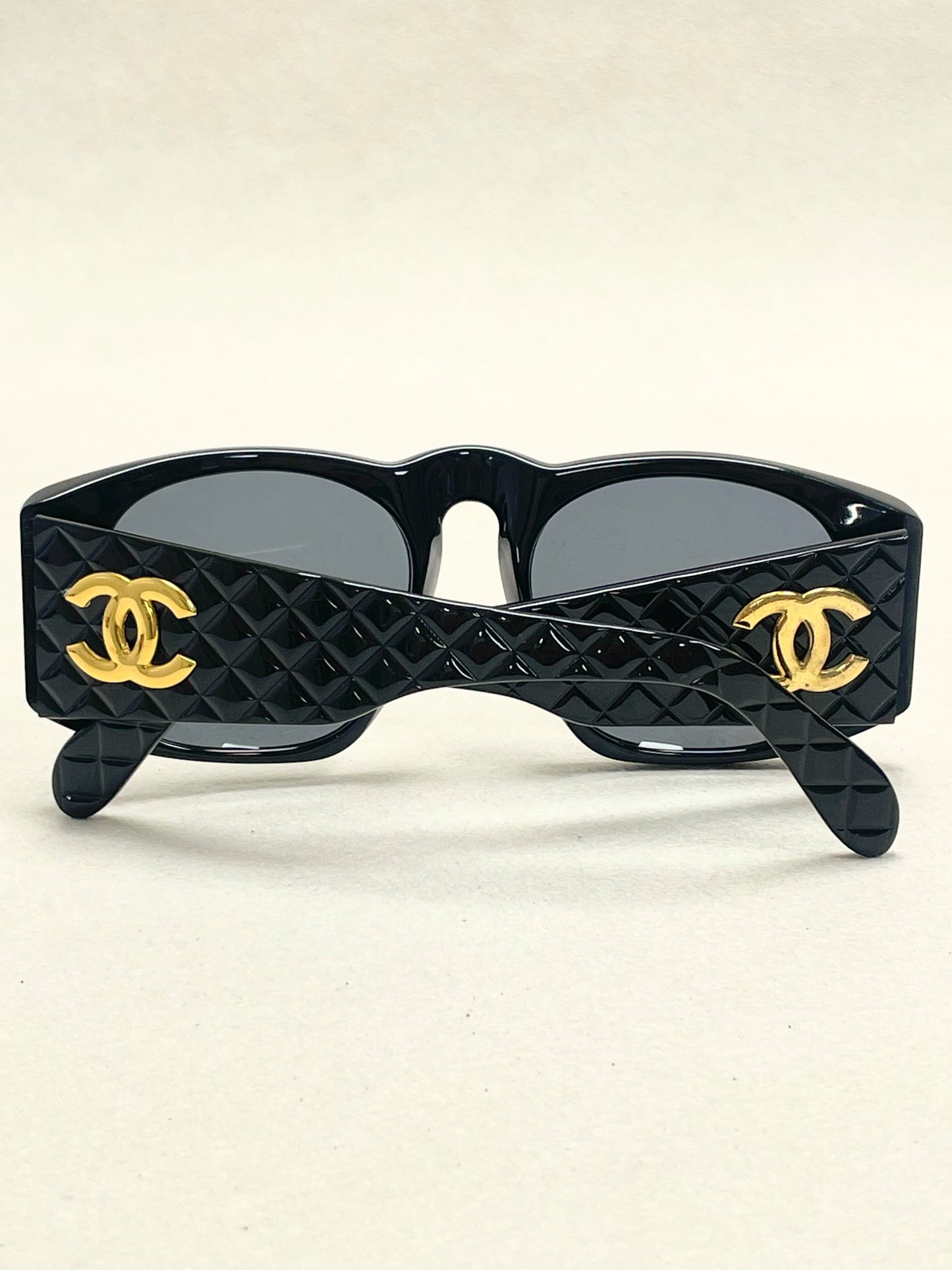 CHANEL Lunettes de soleil
