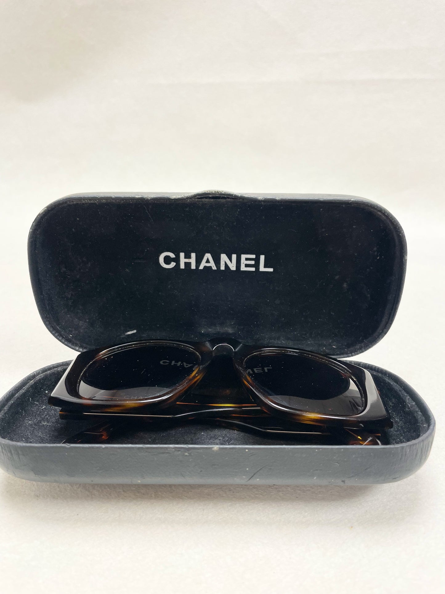 CHANEL Lunettes de soleil