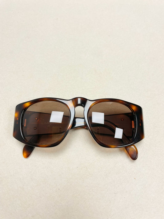 CHANEL Lunettes de soleil