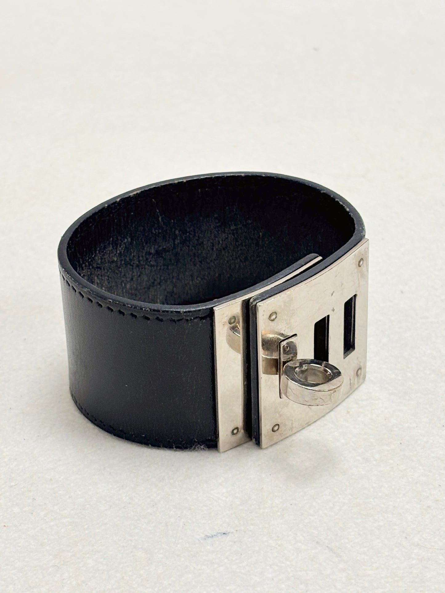 HERMÈS Bracelet Kelly Dog