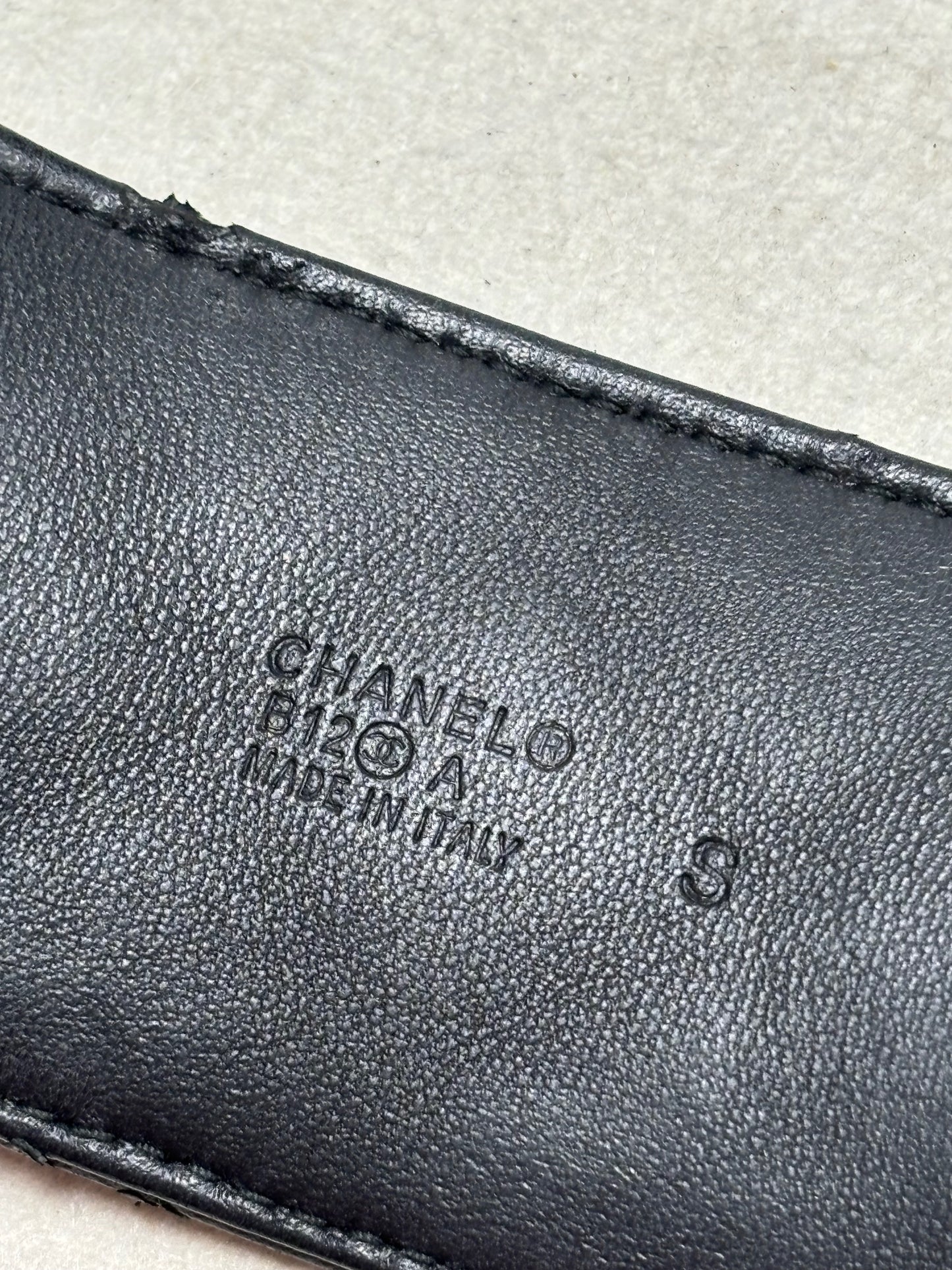 CHANEL Bracelet Manchette Cuir